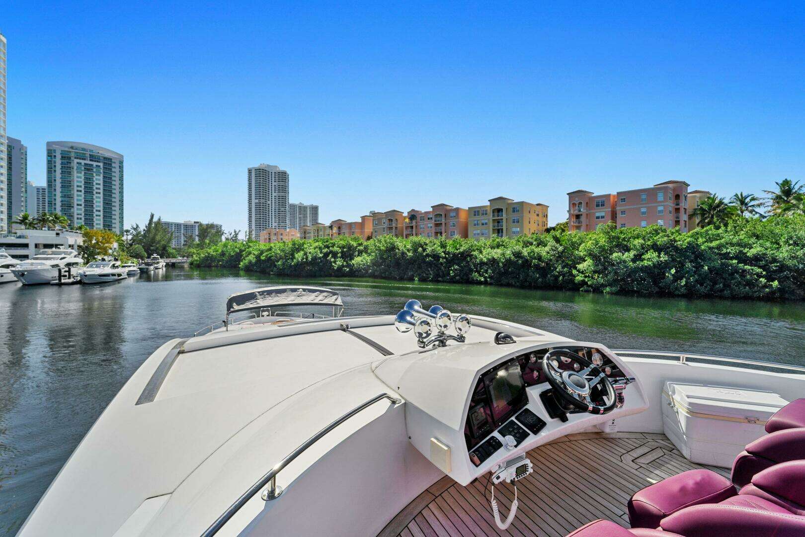 2013 Sunseeker Predator 84 - Image 11