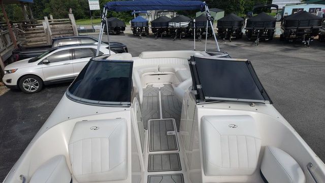 2005 Regal 2400 LSR - 23
