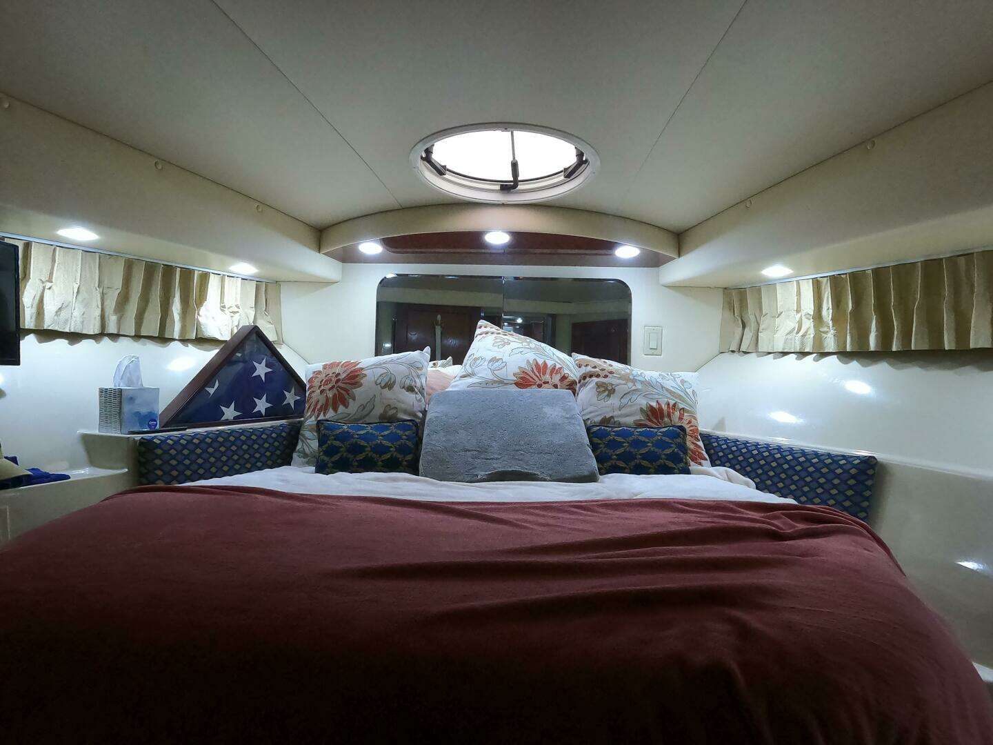 2006 Bluewater 5200 - Image 18