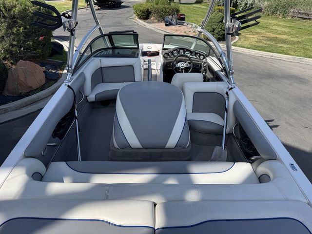 2006 Supra Launch 20 SSV - 9