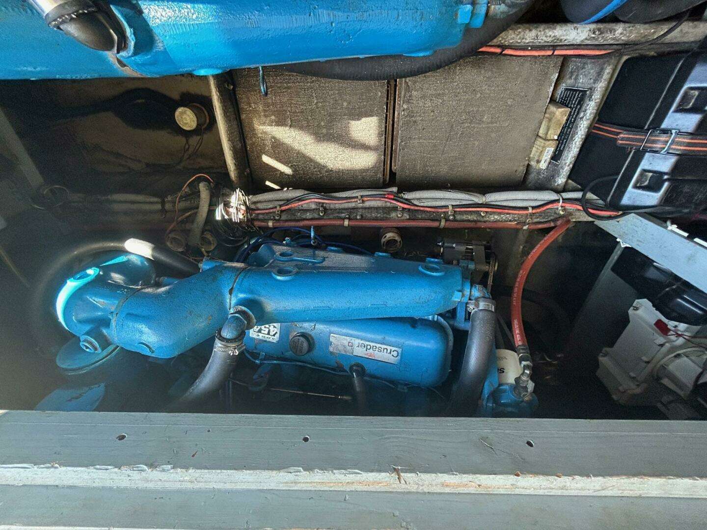 1990 Silverton 34 Convertible - Image 31