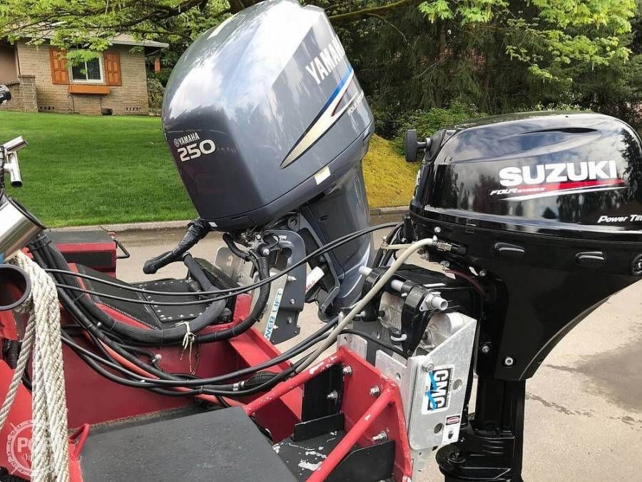 2005 Custom 22 - 17