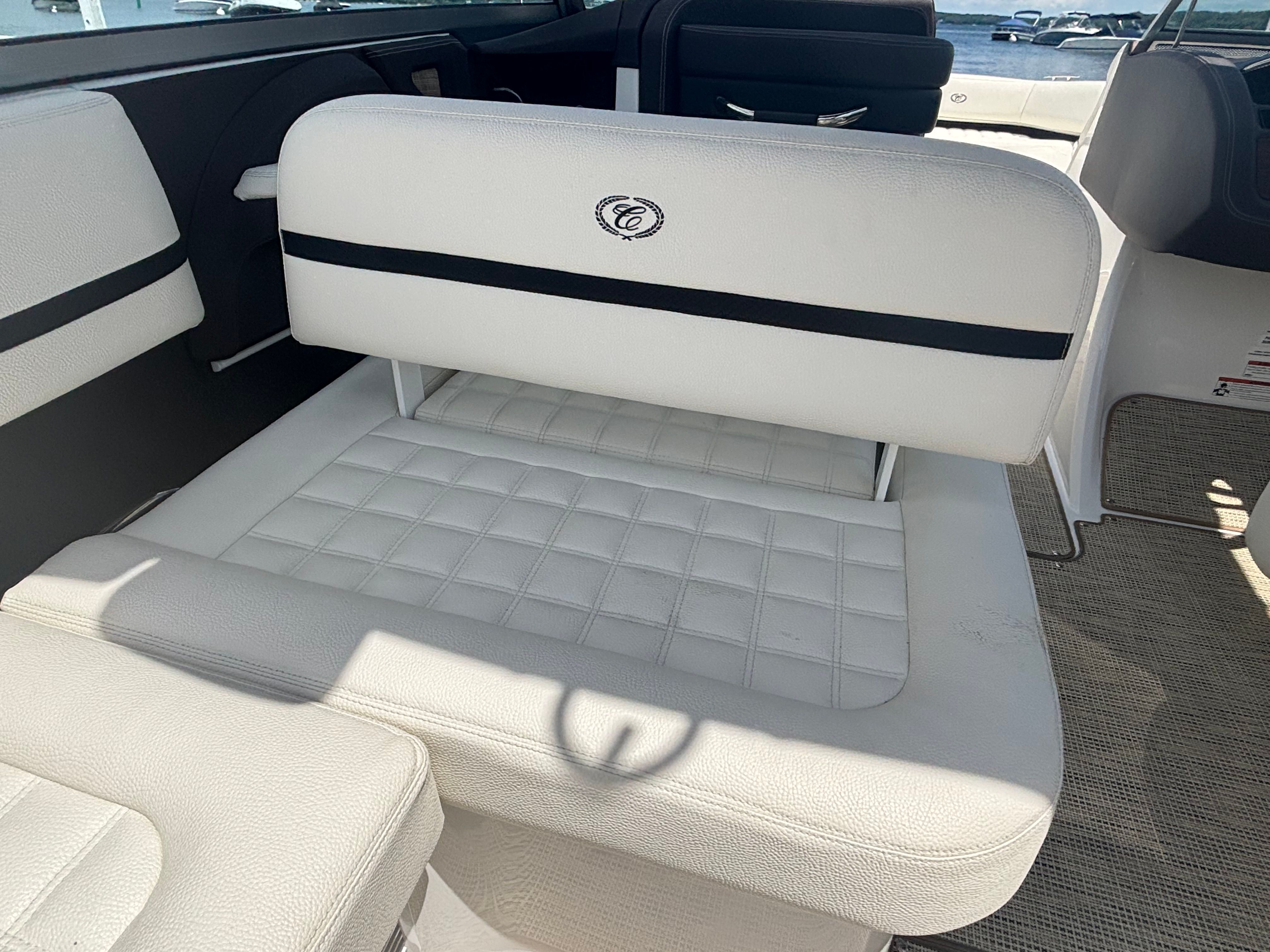 2019 Cobalt R5 Surf - 5
