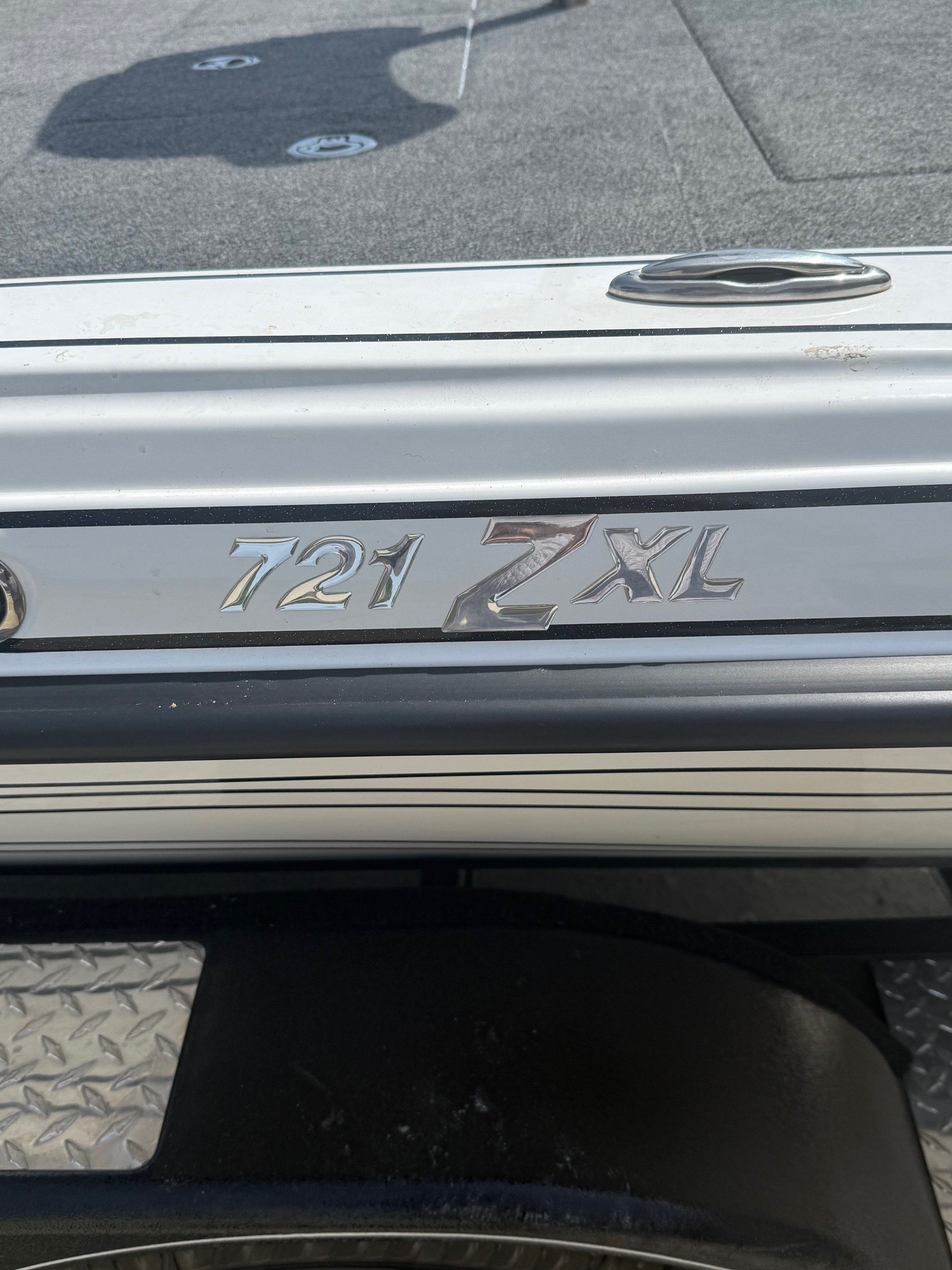 2025 Phoenix 721 ZXL