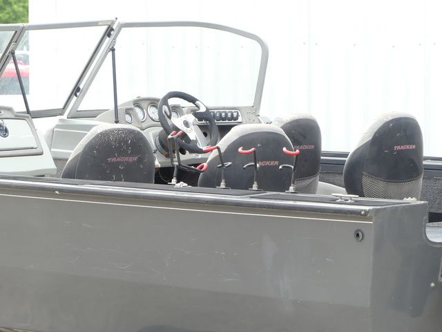 2016 Tracker Targa V-18 WT - 10