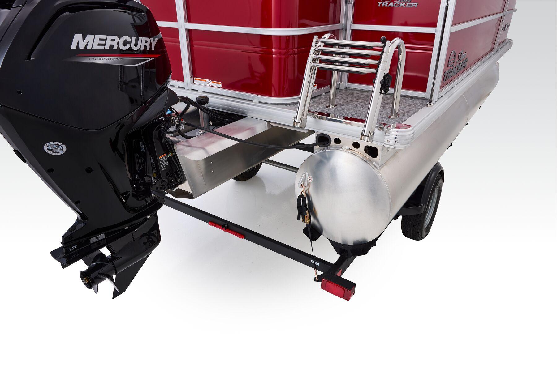 2026 Sun Tracker Party Barge 18 DLX - 62