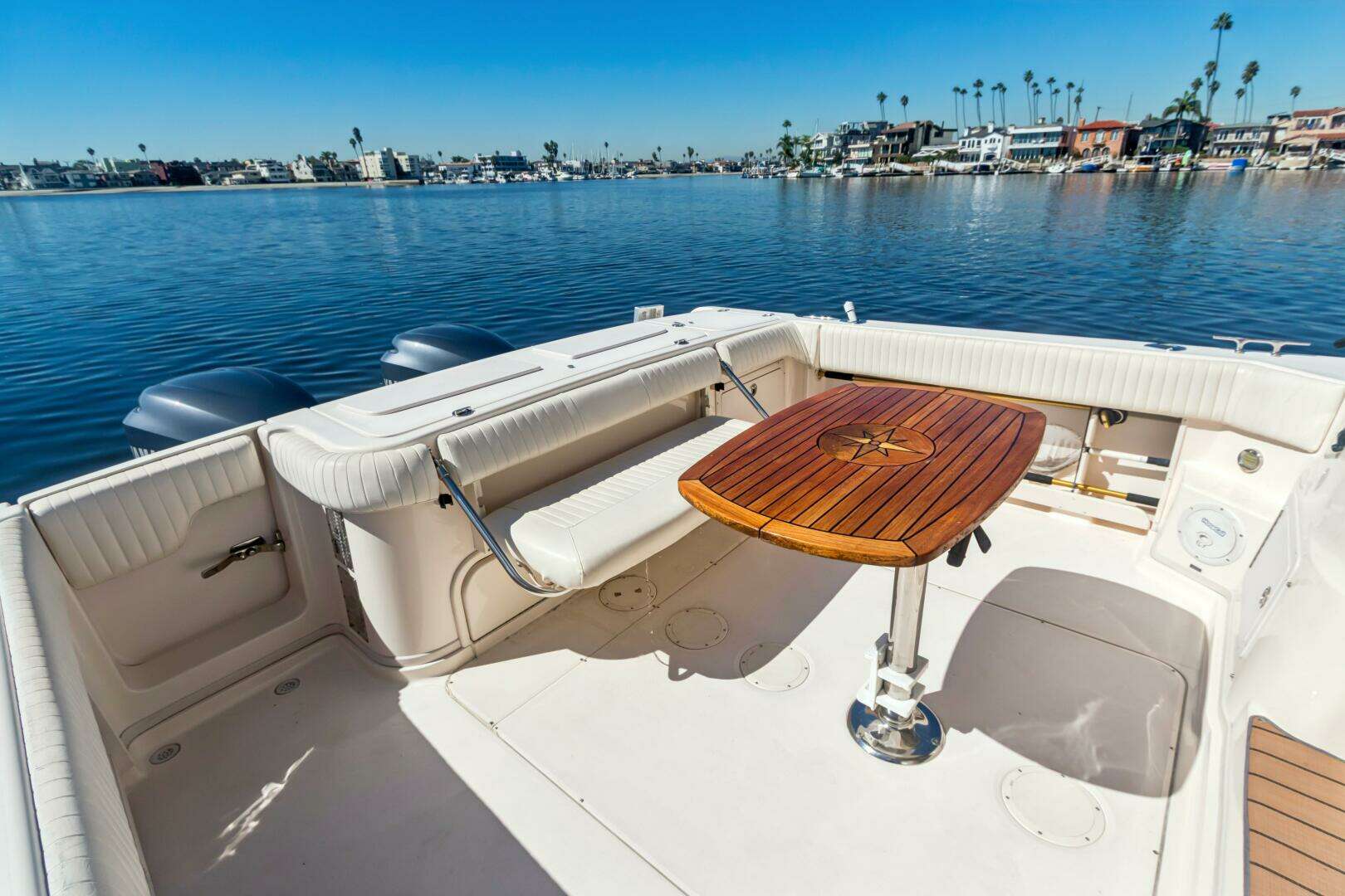 2006 Grady-White 330 Express - Image 16
