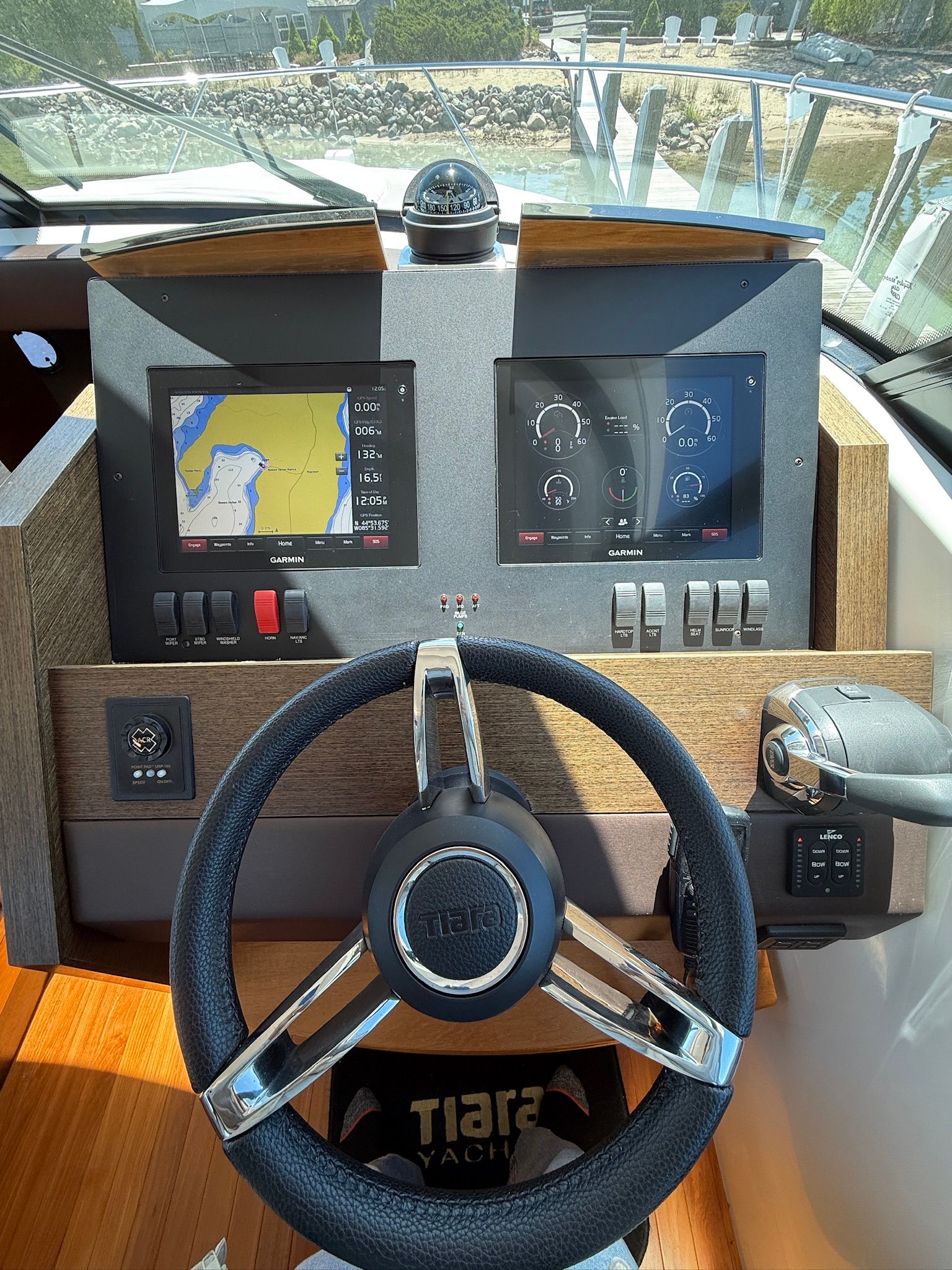 2017 Tiara Yachts C44 Coupe - 51
