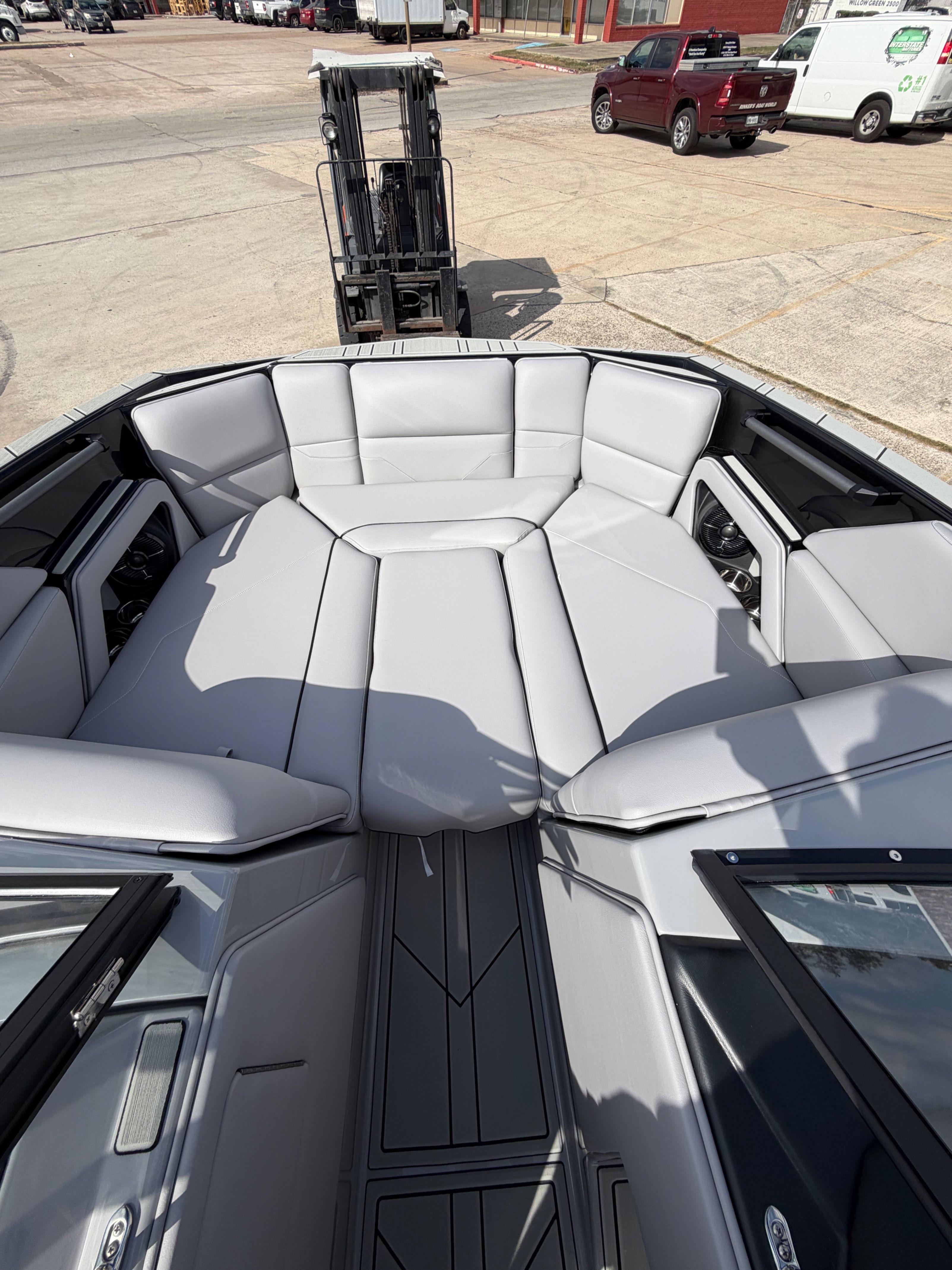 2026 Moomba Max - 14