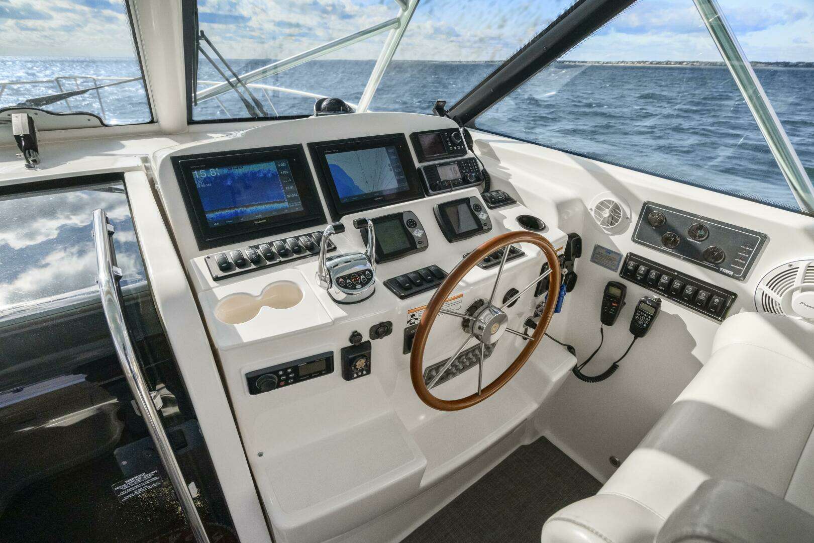 2007 Tiara Yachts 4200 Open - Image 31