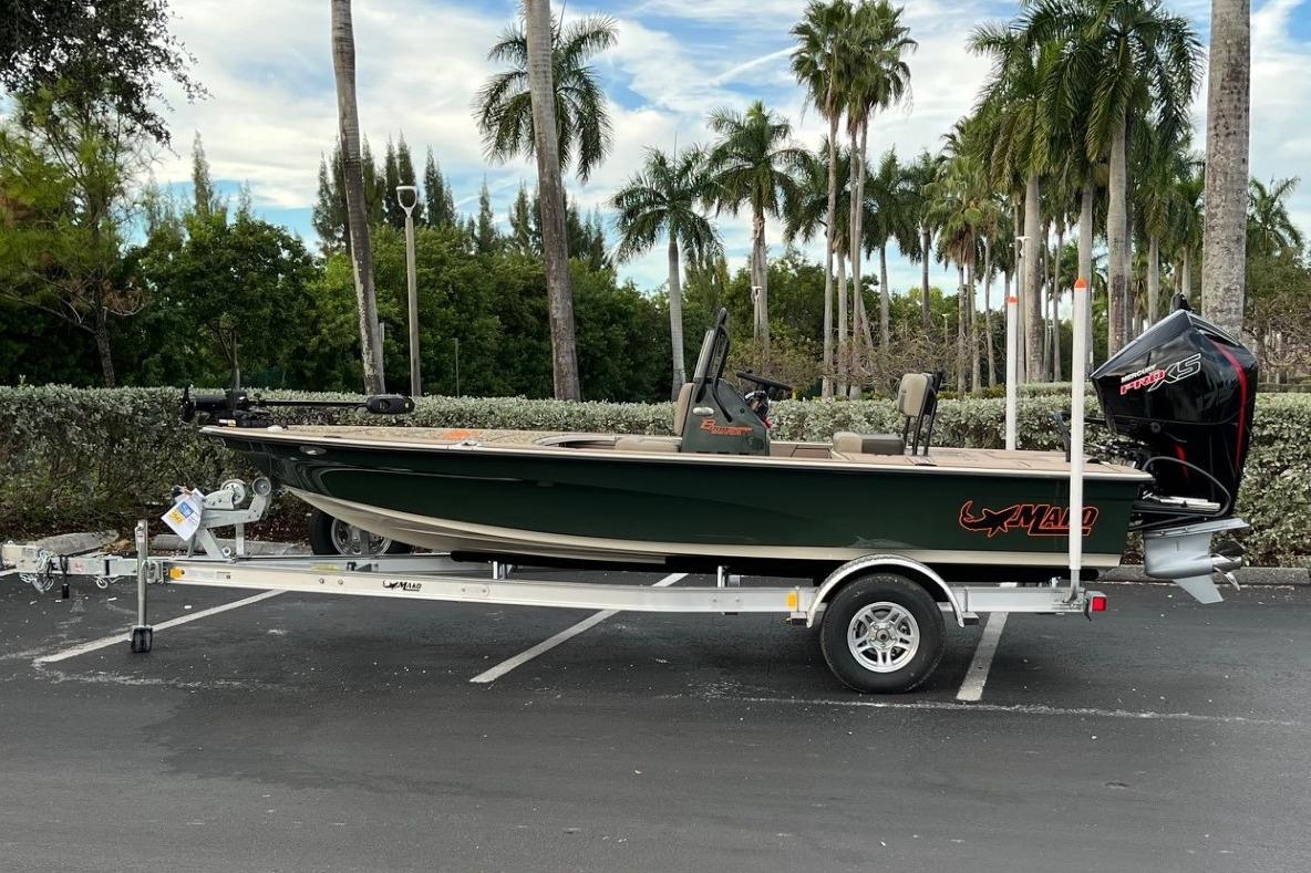 2026 Mako 18 Pro Skiff Backwater Edition
