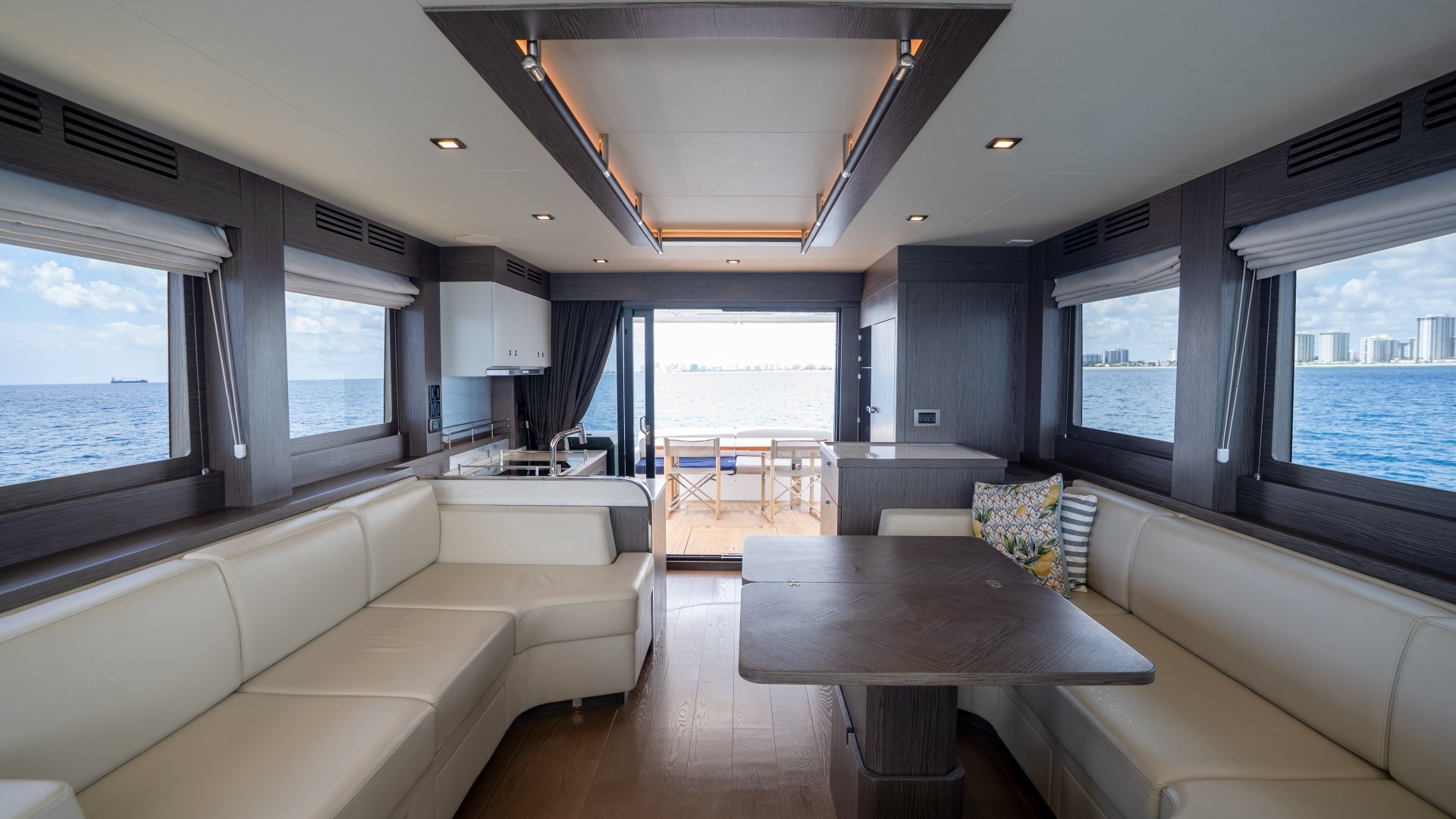 2025 Sirena 58 - Image 46