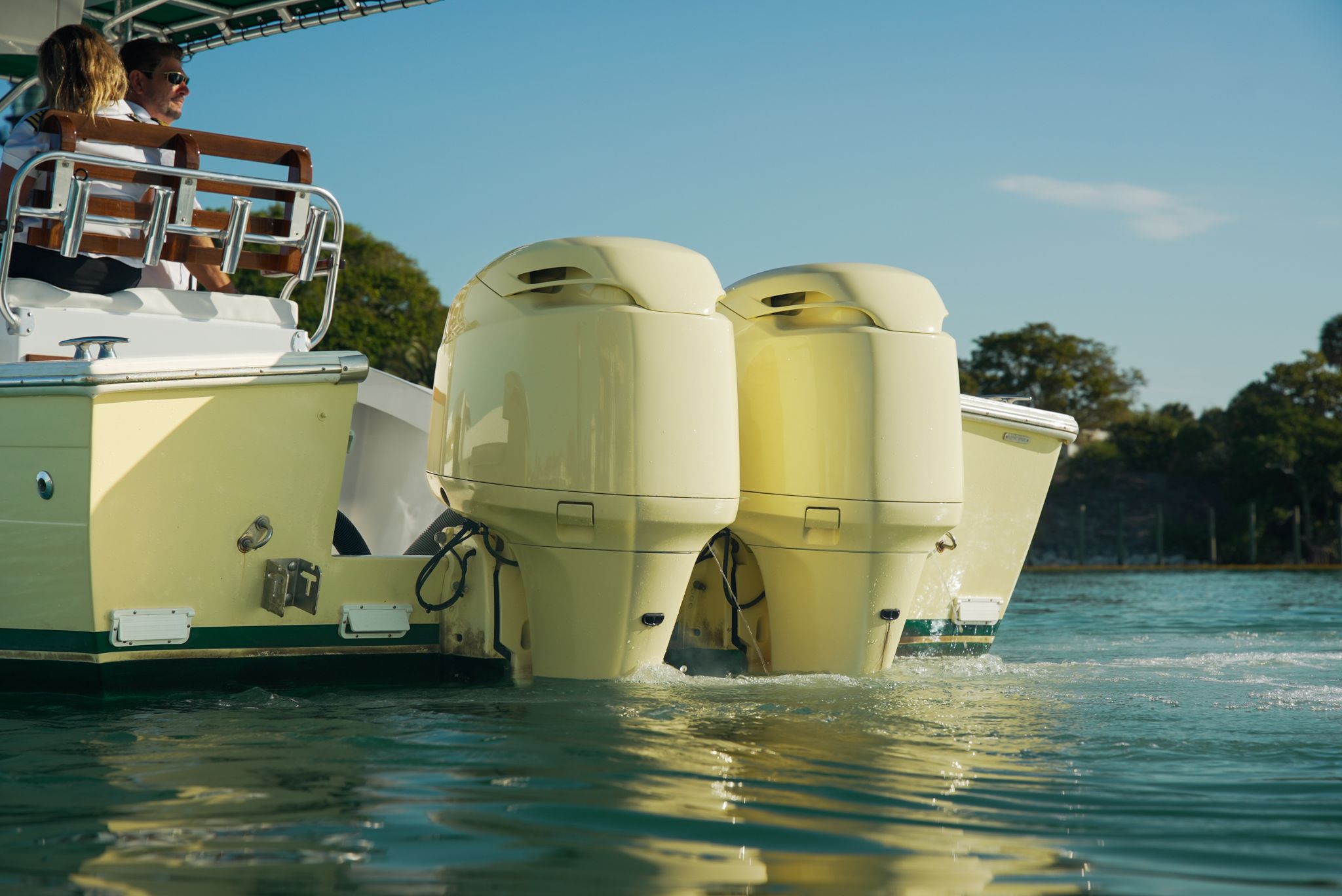 1985 Ocean Master 28 boat with dual outboard engines.