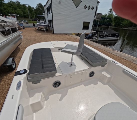 2026 Carolina Skiff LS Series 21LS In Stock Trailer Included - 11