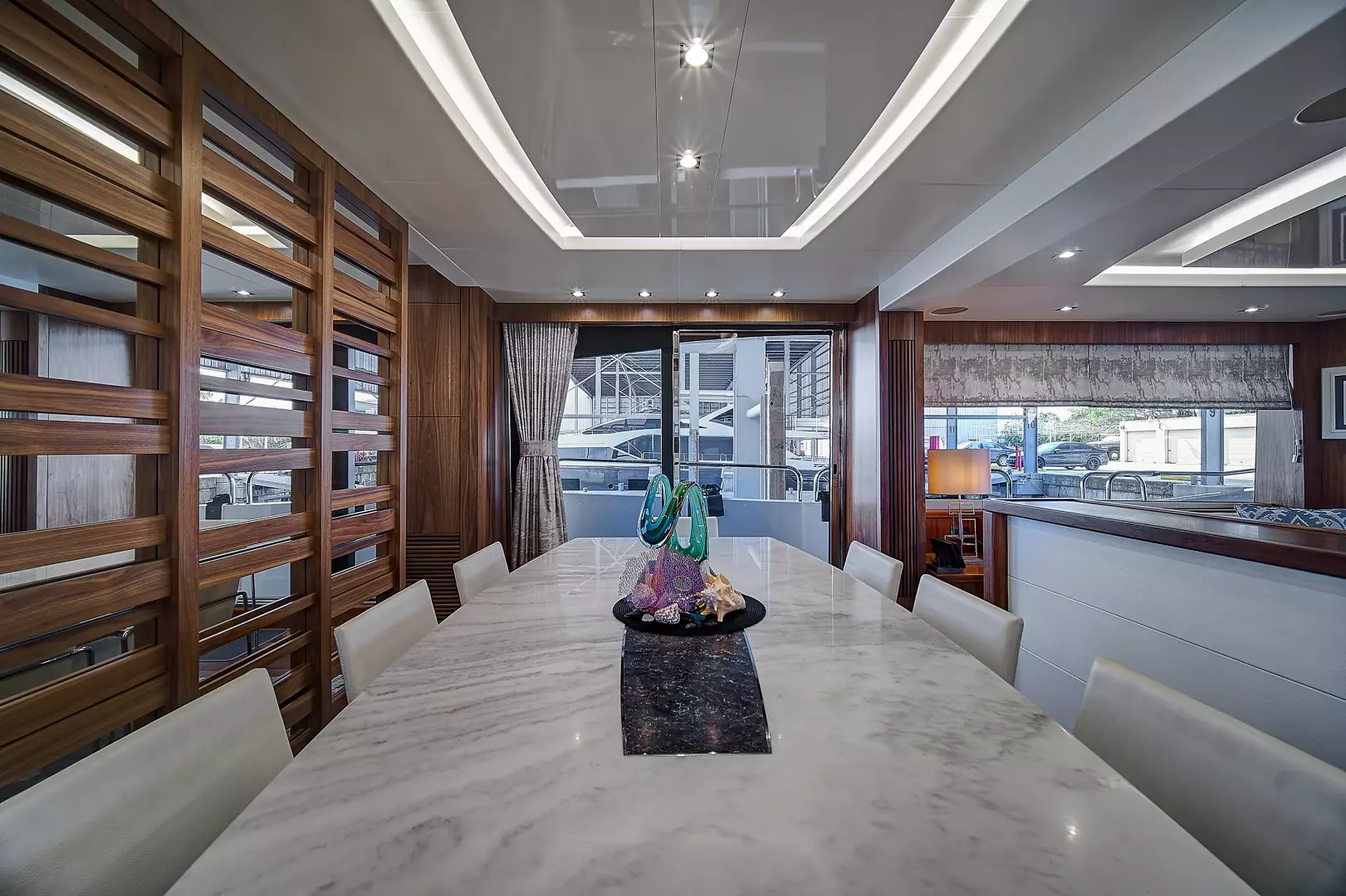 2019 Sunseeker 86 Yacht - Image 36