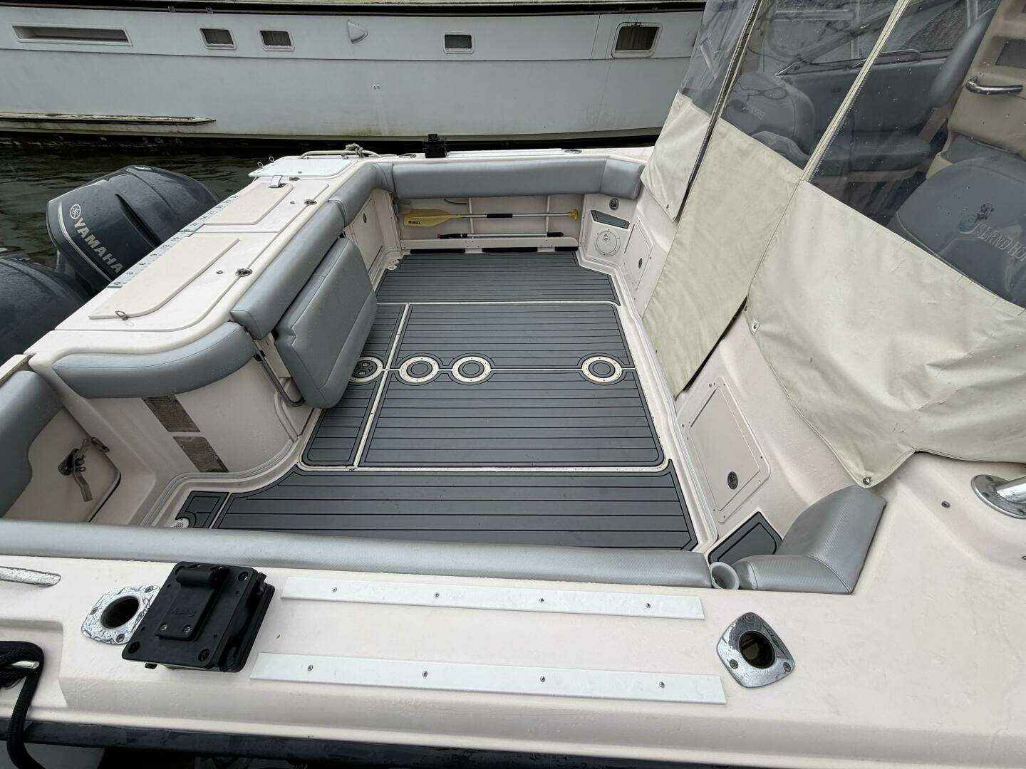 2004 Grady-White — - Image 12
