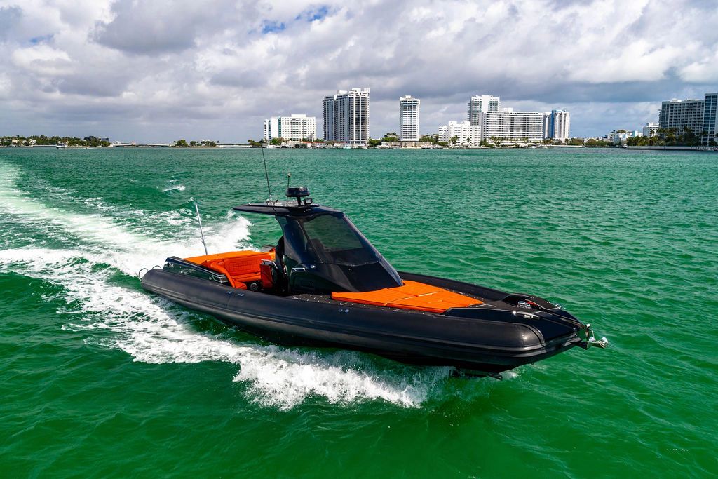 2017 MV Marine 40