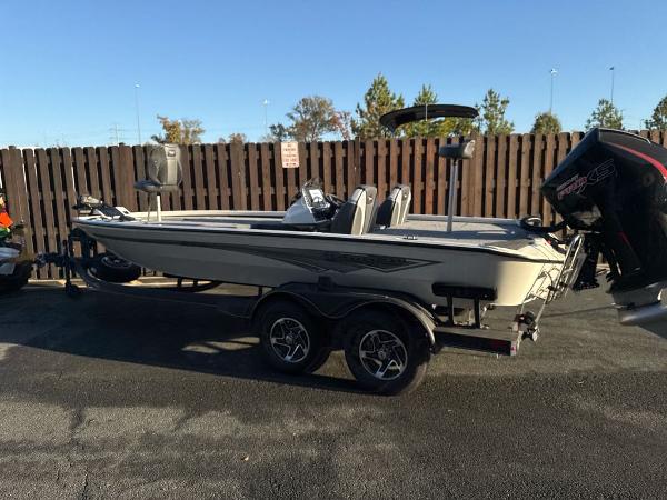 2025 Ranger ALPHA 208