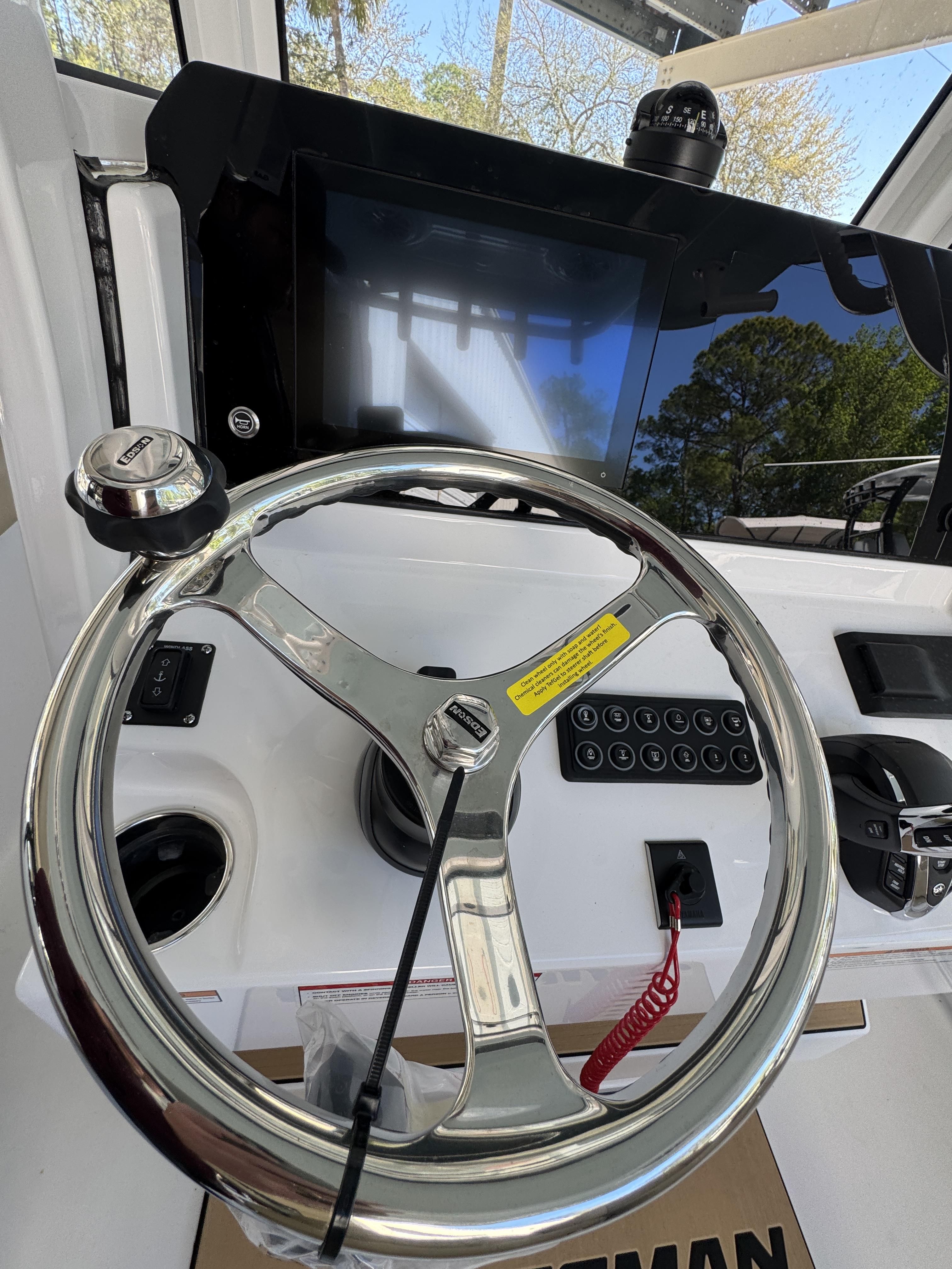2026 Sportsman Heritage 231 Center Console - 37