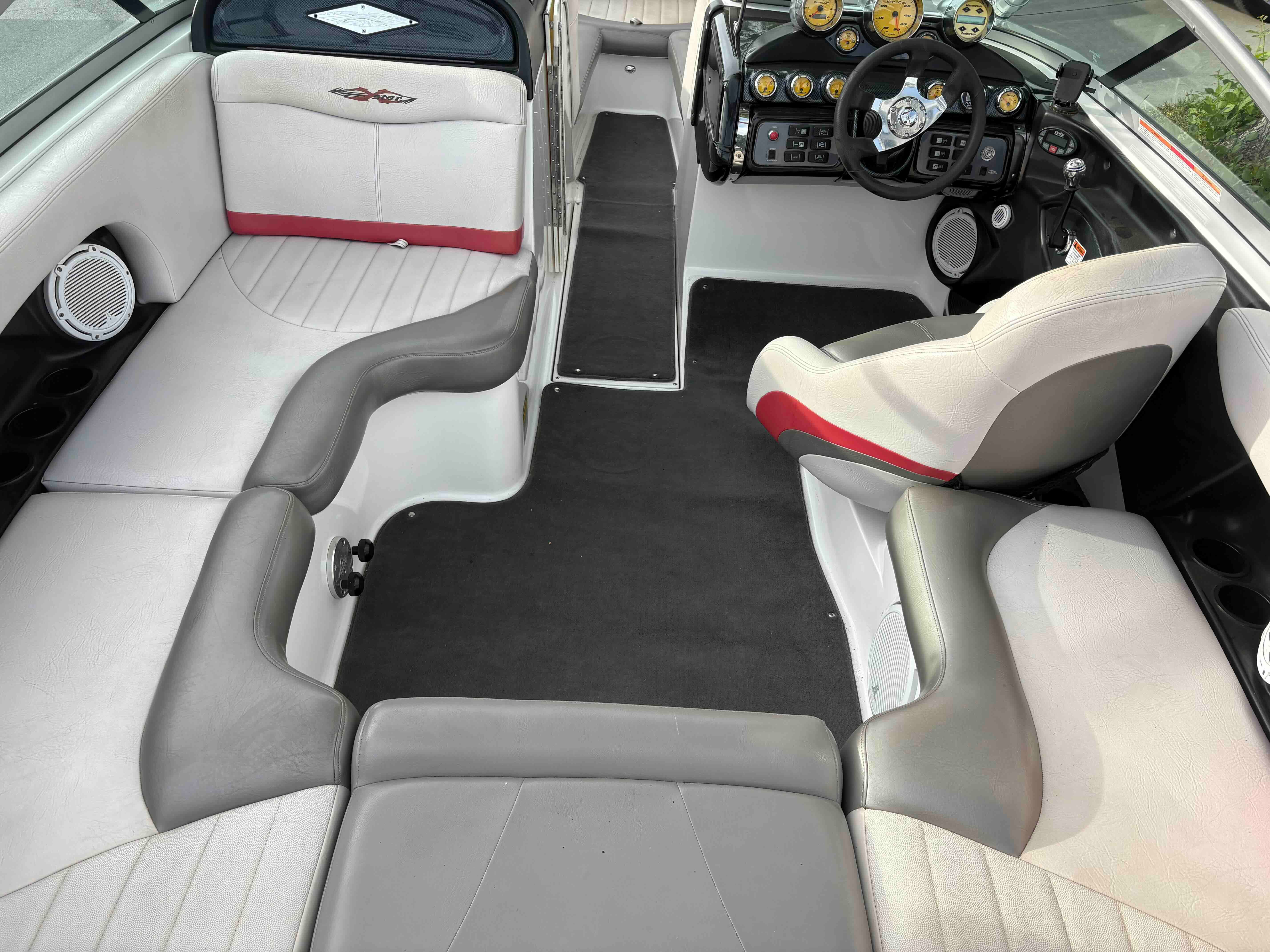 2005 MasterCraft XStar - 12