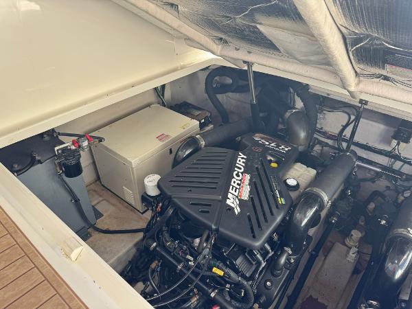 Engine room of a 2004 Sea Ray 390 Sundancer with Mercury engine.