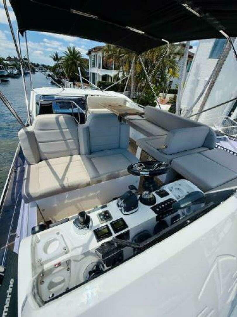 2019 Sealine F430 - Image 23