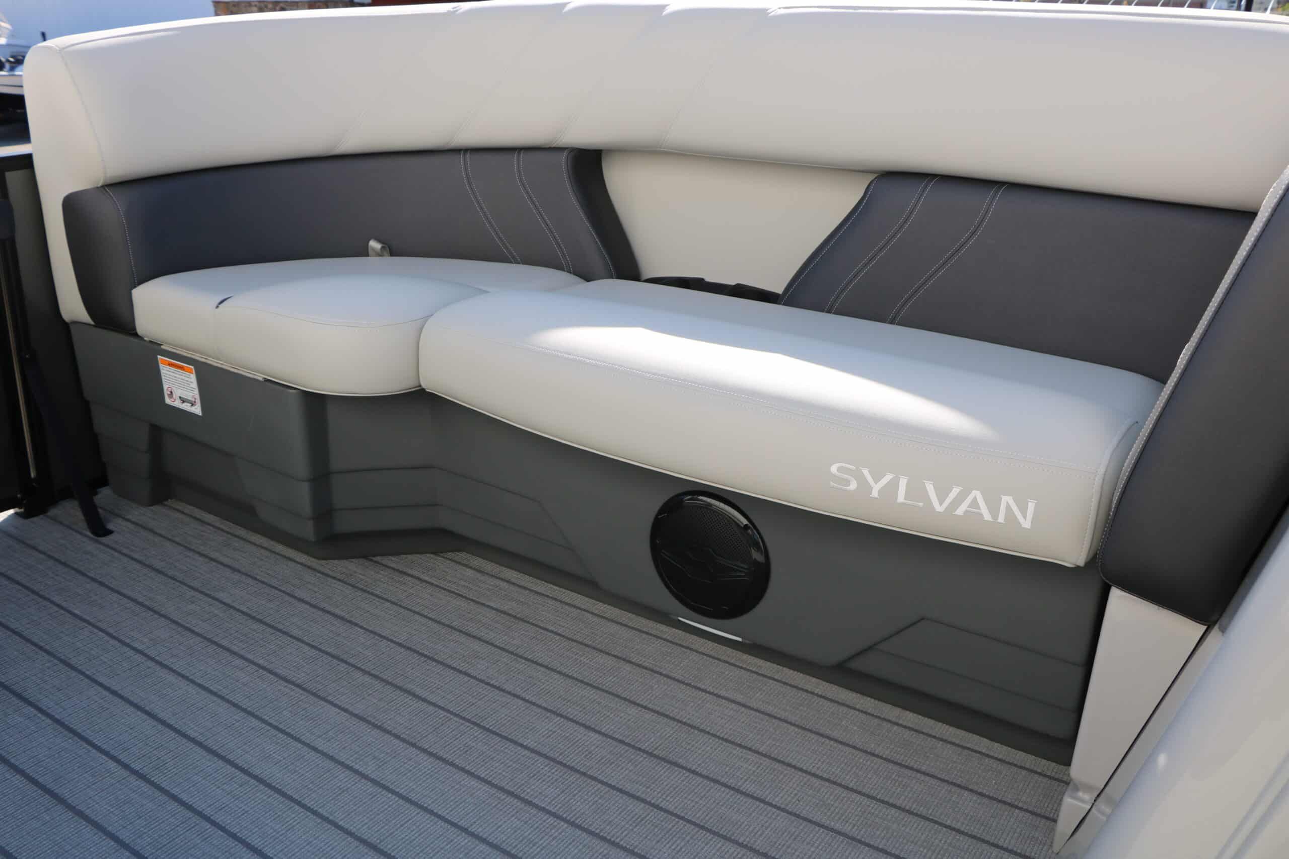 2026 Sylvan Mirage 820 Party Fish Tri Toon - 13