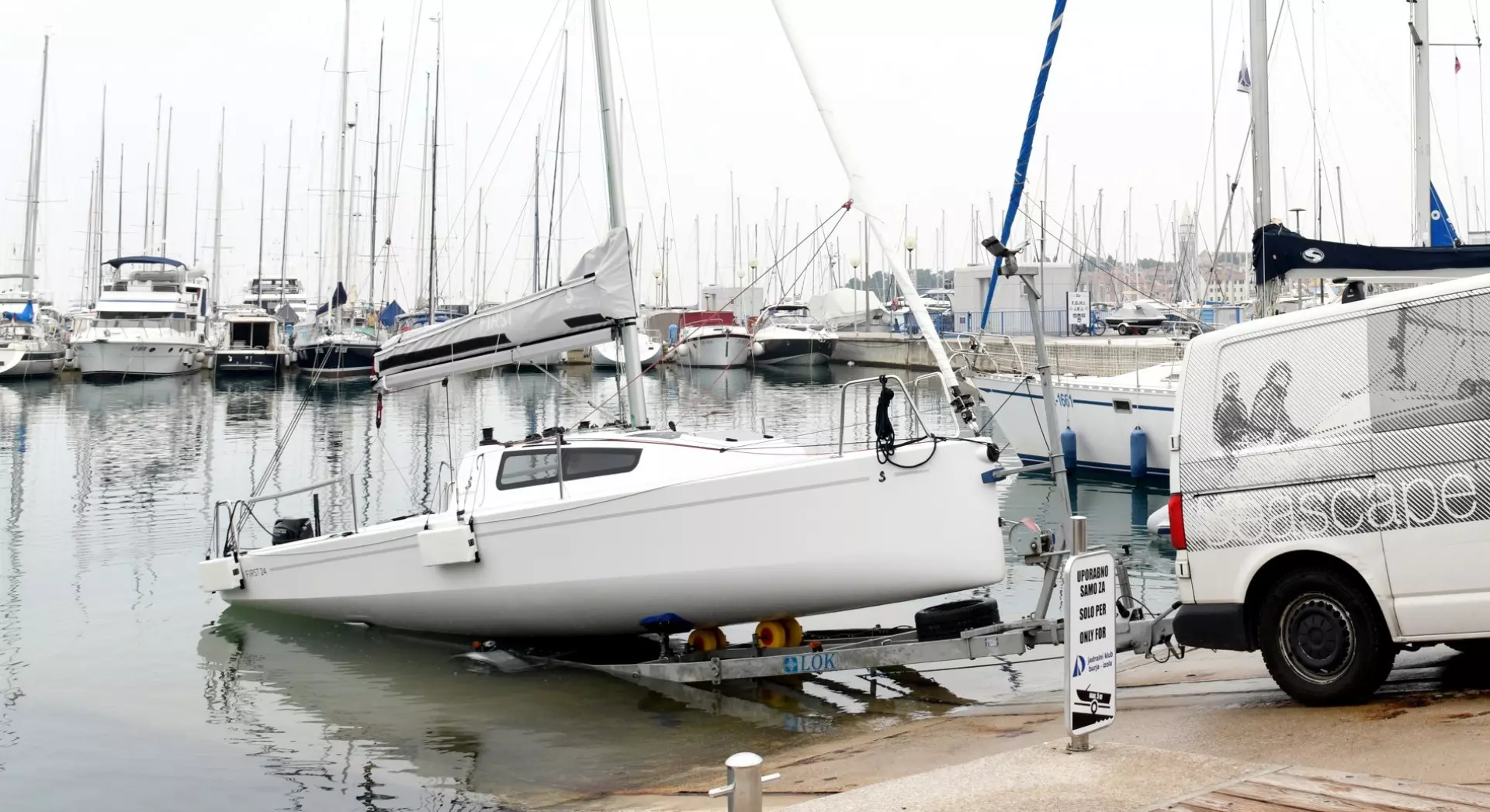 2026 Beneteau First 24 - Image 11