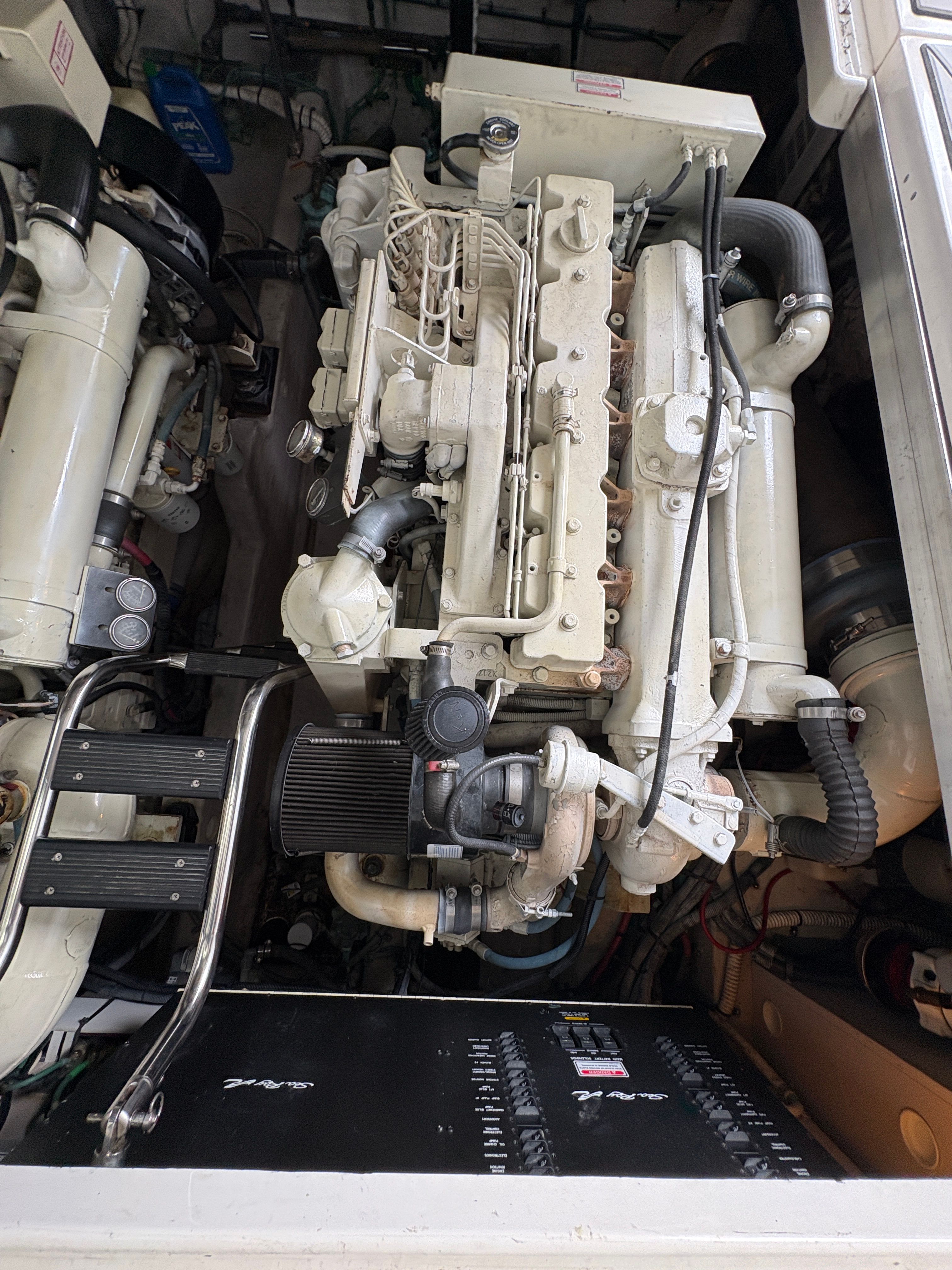 2005 Sea Ray 420 Sundancer - 76