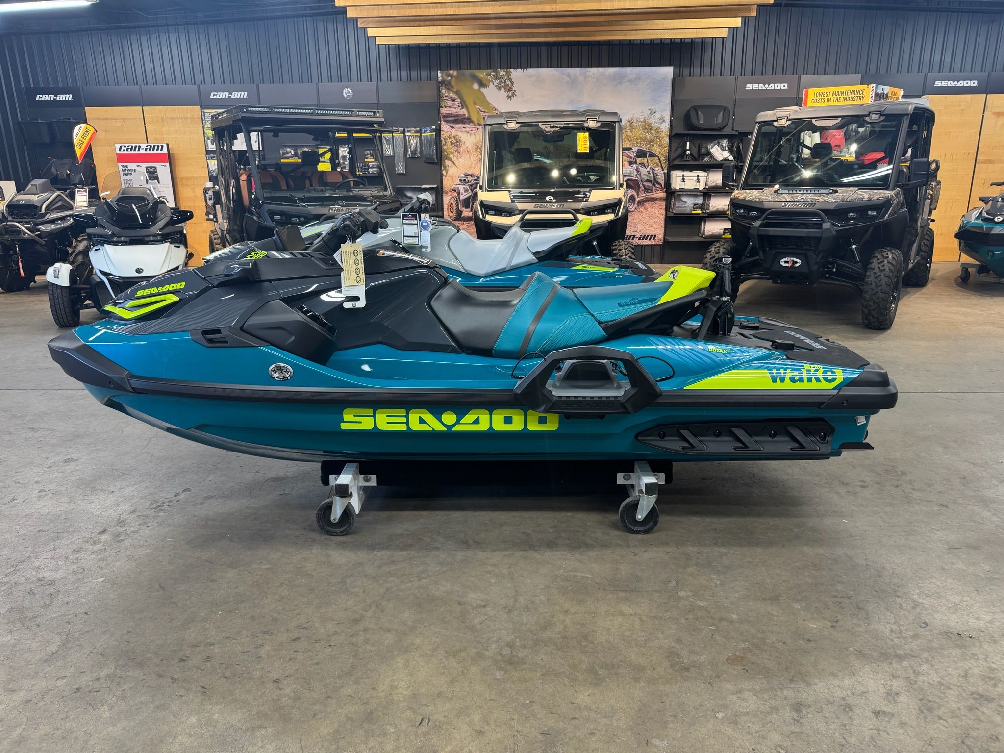 2026 Sea-Doo Wake 170 BRP Premium Audio, iDF, iBR