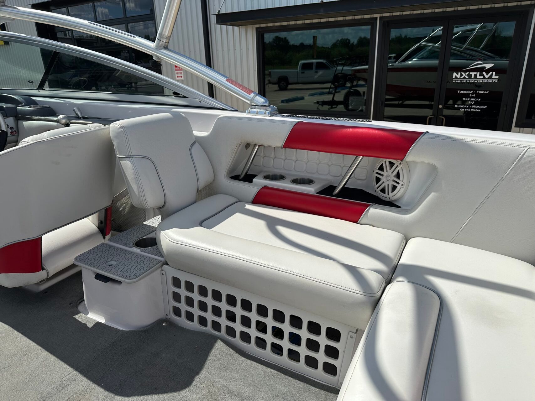 2008 Nautique 236 Team Edition - 26