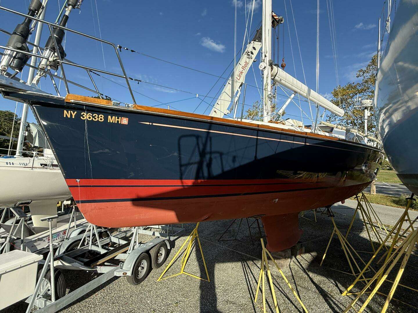 2011 Tartan 4700 - Image 5