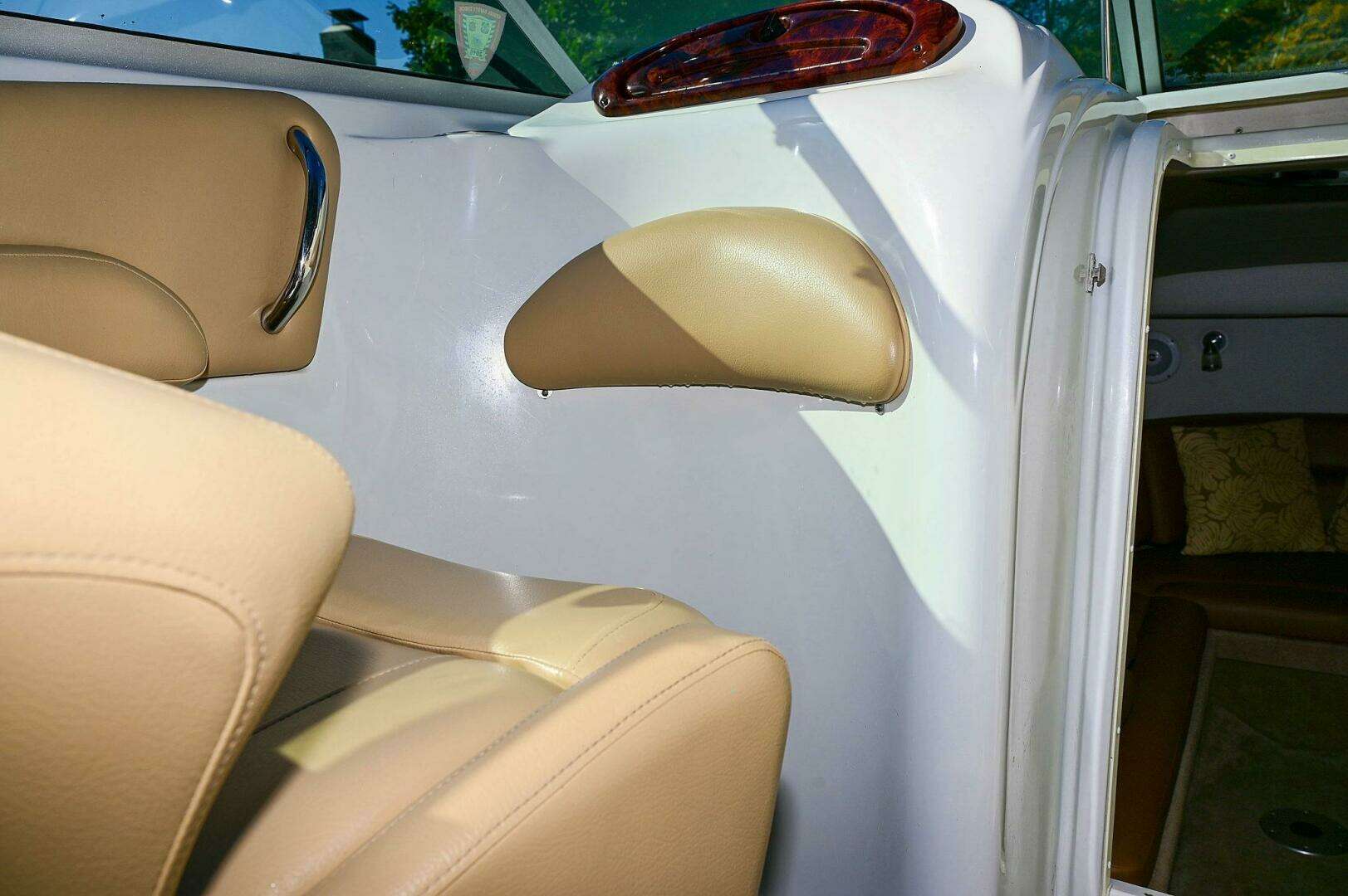 2015 Crownline 236 SC - Image 113