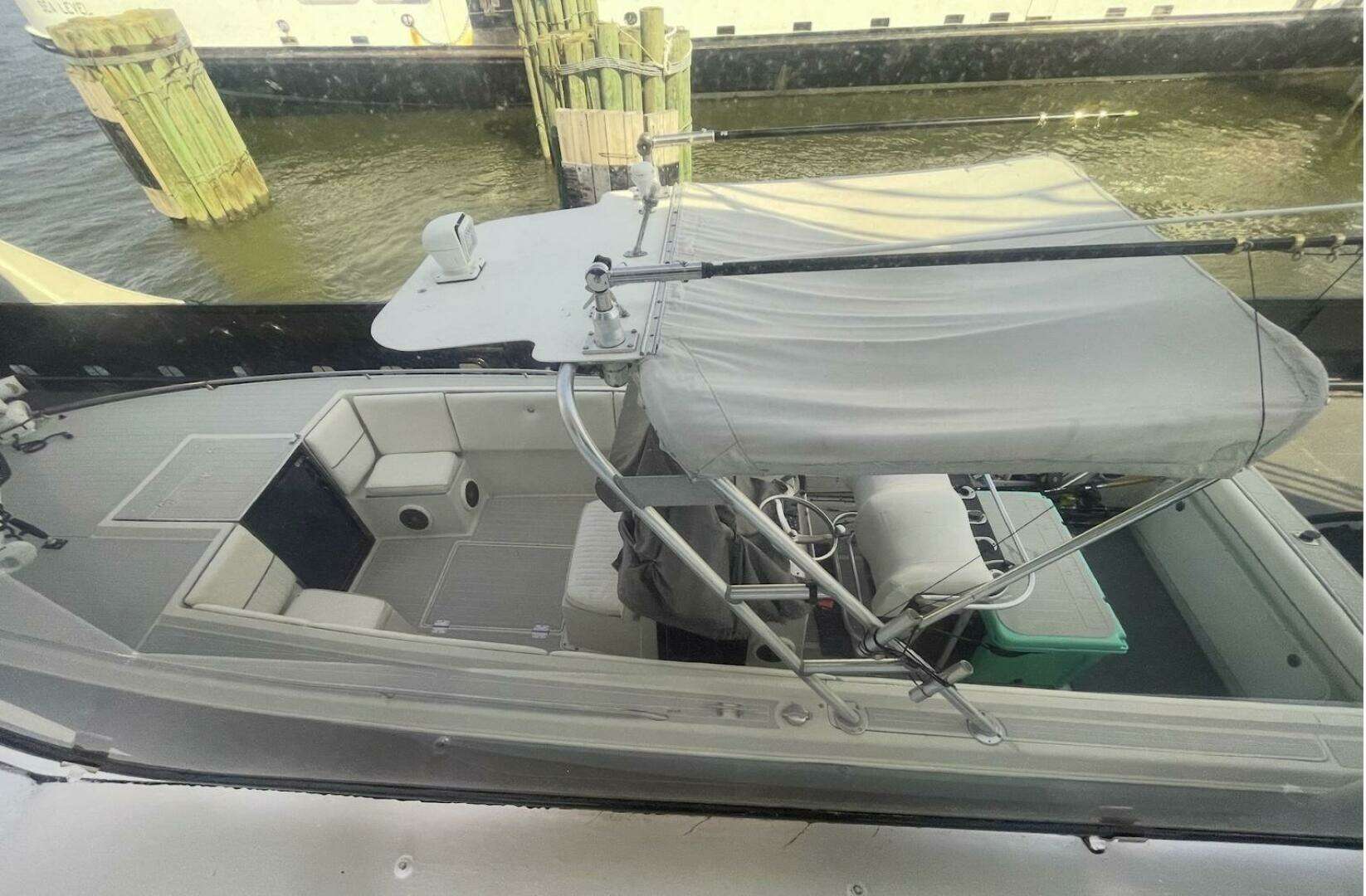 1990 Wellcraft Scarab 30 Sport - Image 9