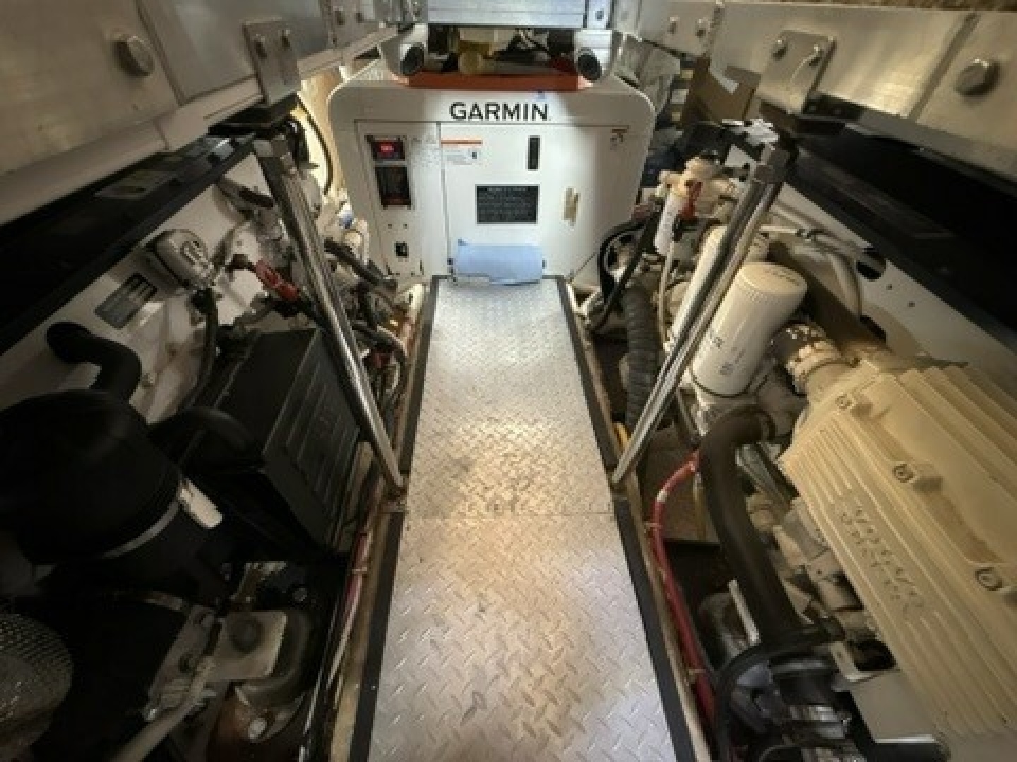 2006 Carver 44 CMY - Image 75