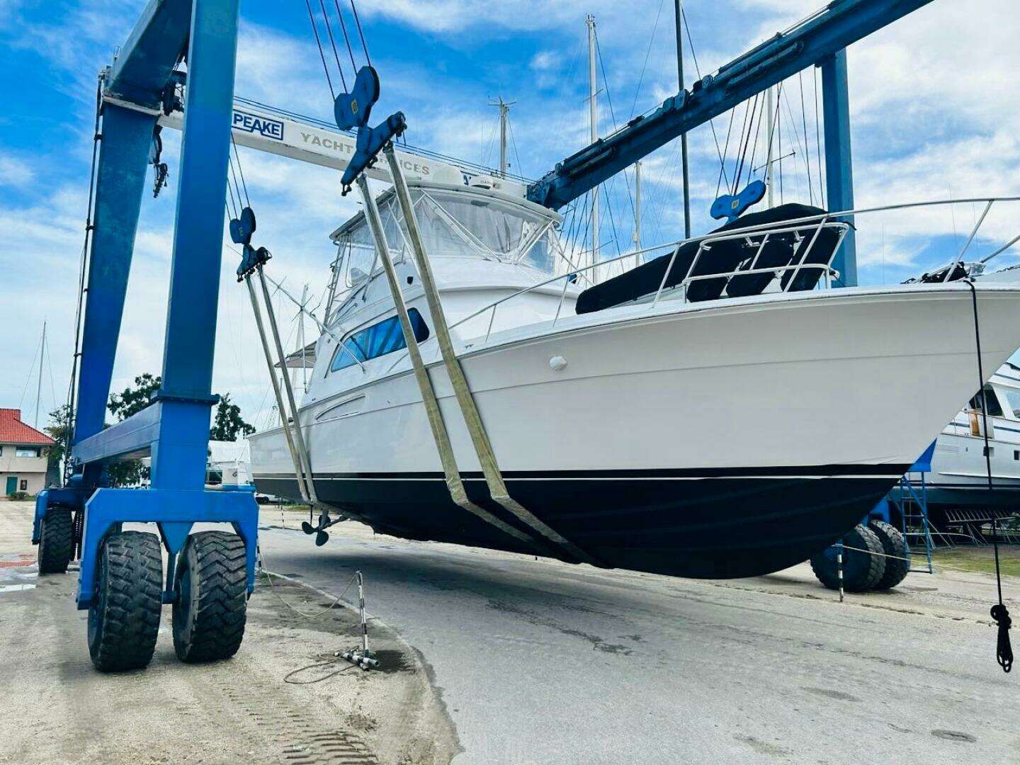 1988 Bertram 54' - Image 9