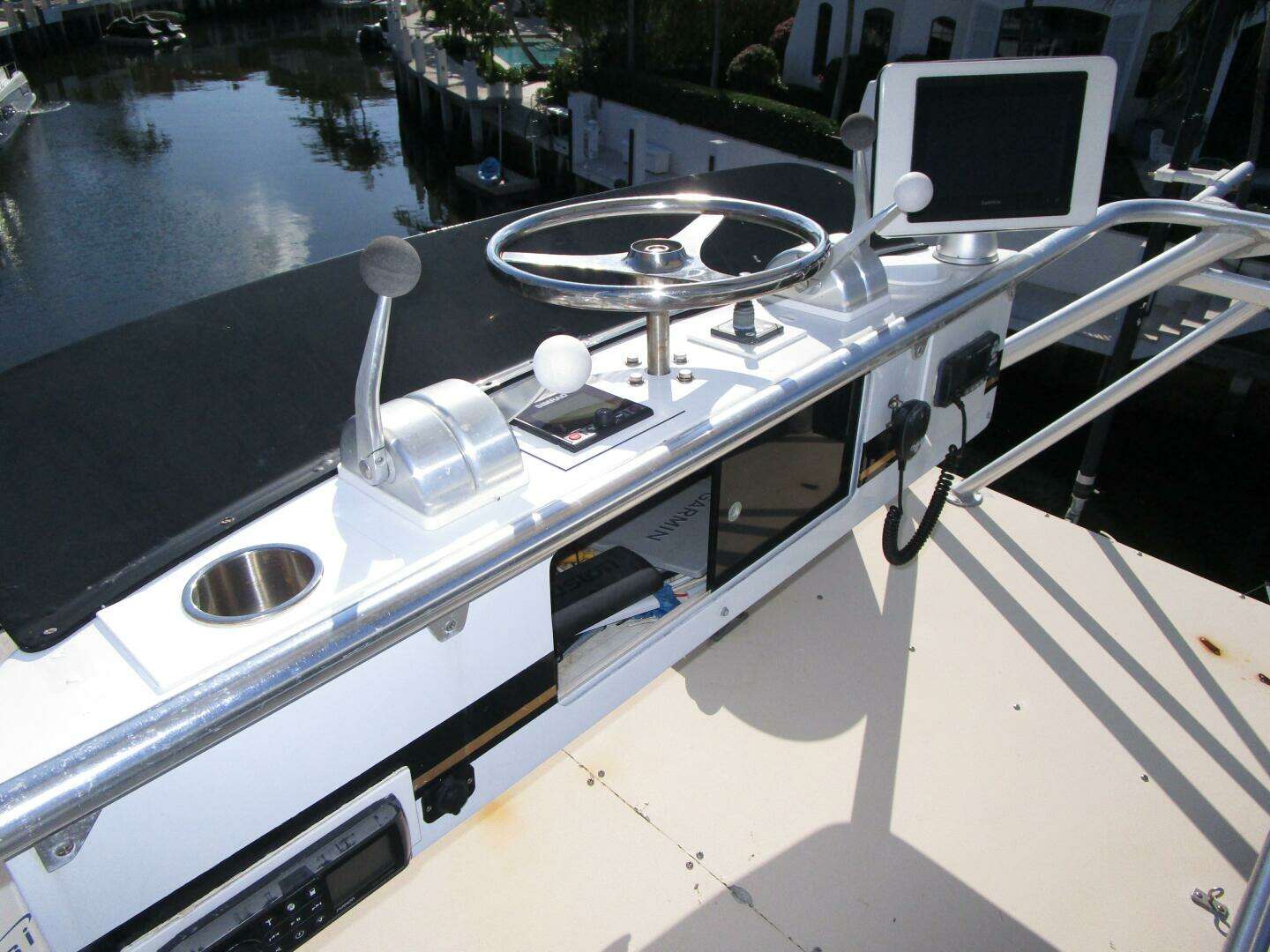 1989 Striker 62 Convertible - Image 63