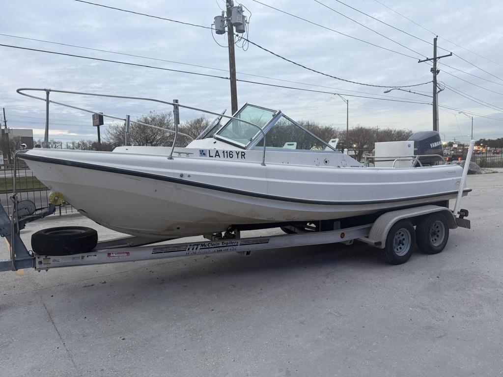 1977 Boston Whaler 21 REVENGE - 13