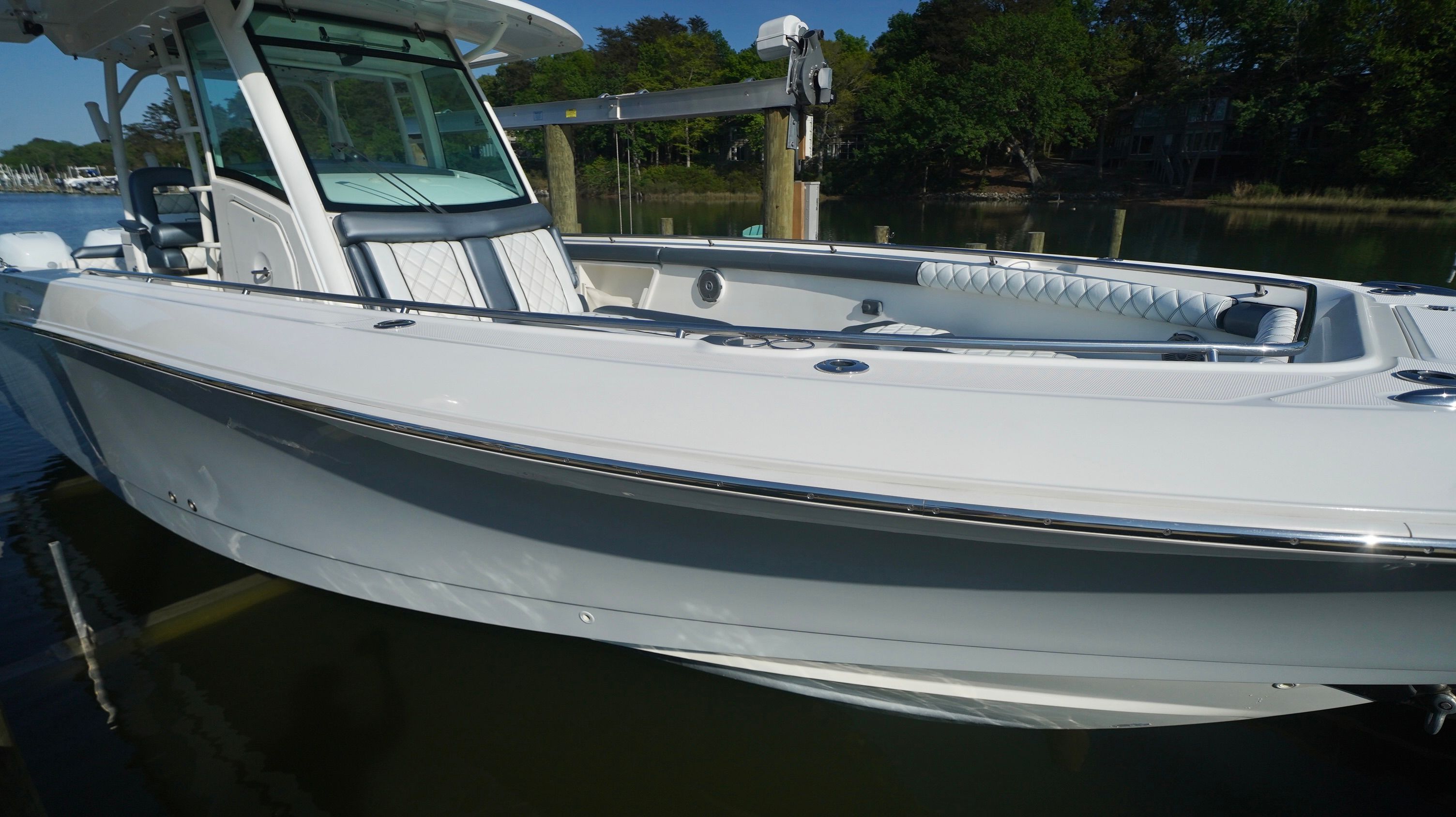 2013 Boston Whaler 350 Outrage - 169