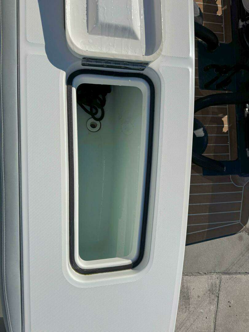2021 Regulator 23fs - Image 29