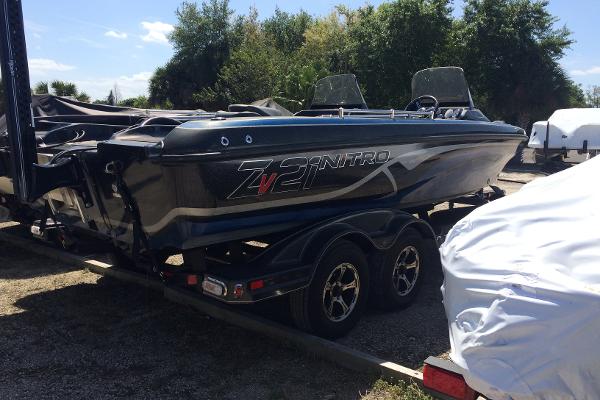 2020 Nitro ZV21 boat on trailer, parked outdoors.