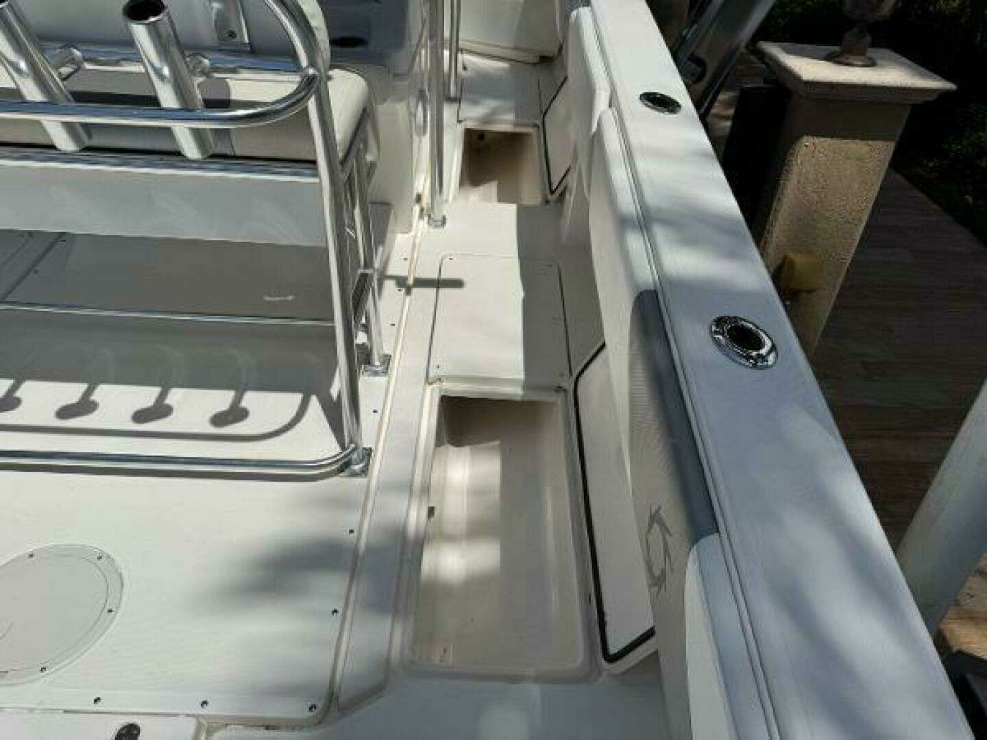 2008 Fountain 34 Center Consoles - Image 23