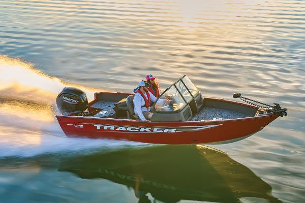 2026 Tracker Pro Guide V-16 WT - 50
