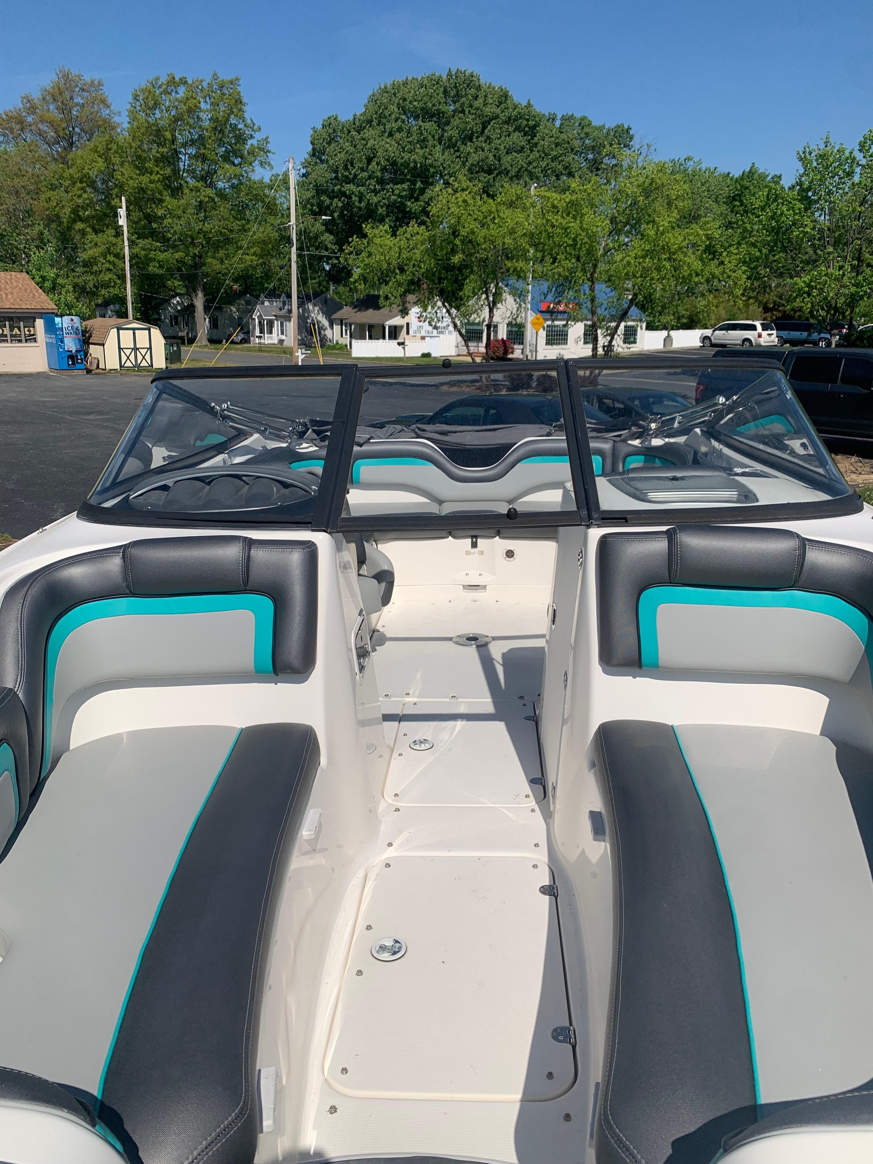 2010 Yamaha Boats 212SS - 6