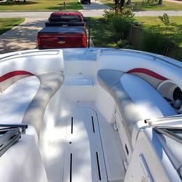 2005 Mariah DX212 - 8