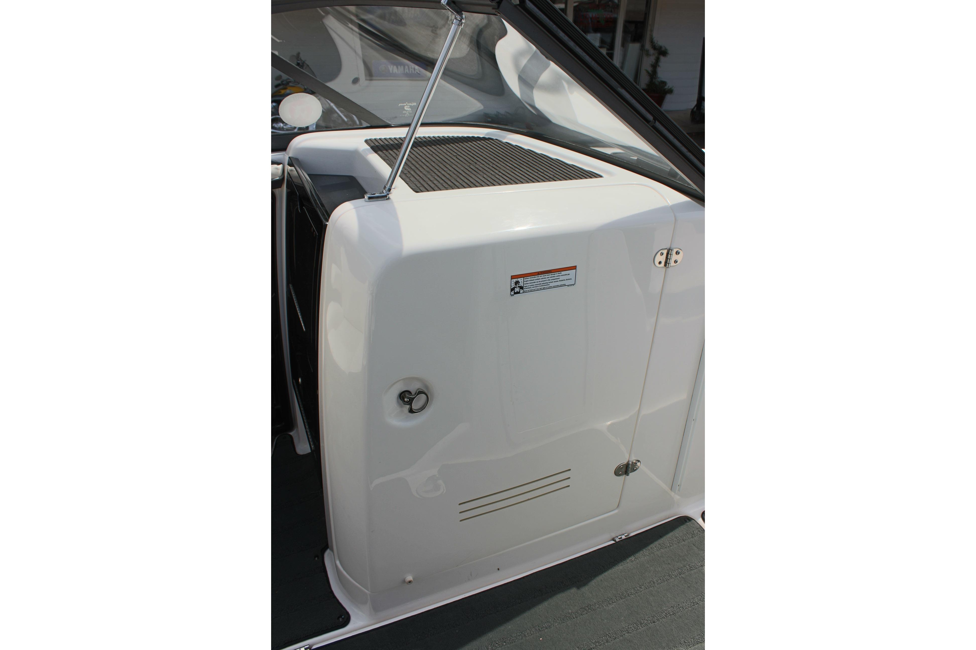 2016 Yamaha Boats 242 Limited S interior detail, showcasing sleek design and craftsmanship.