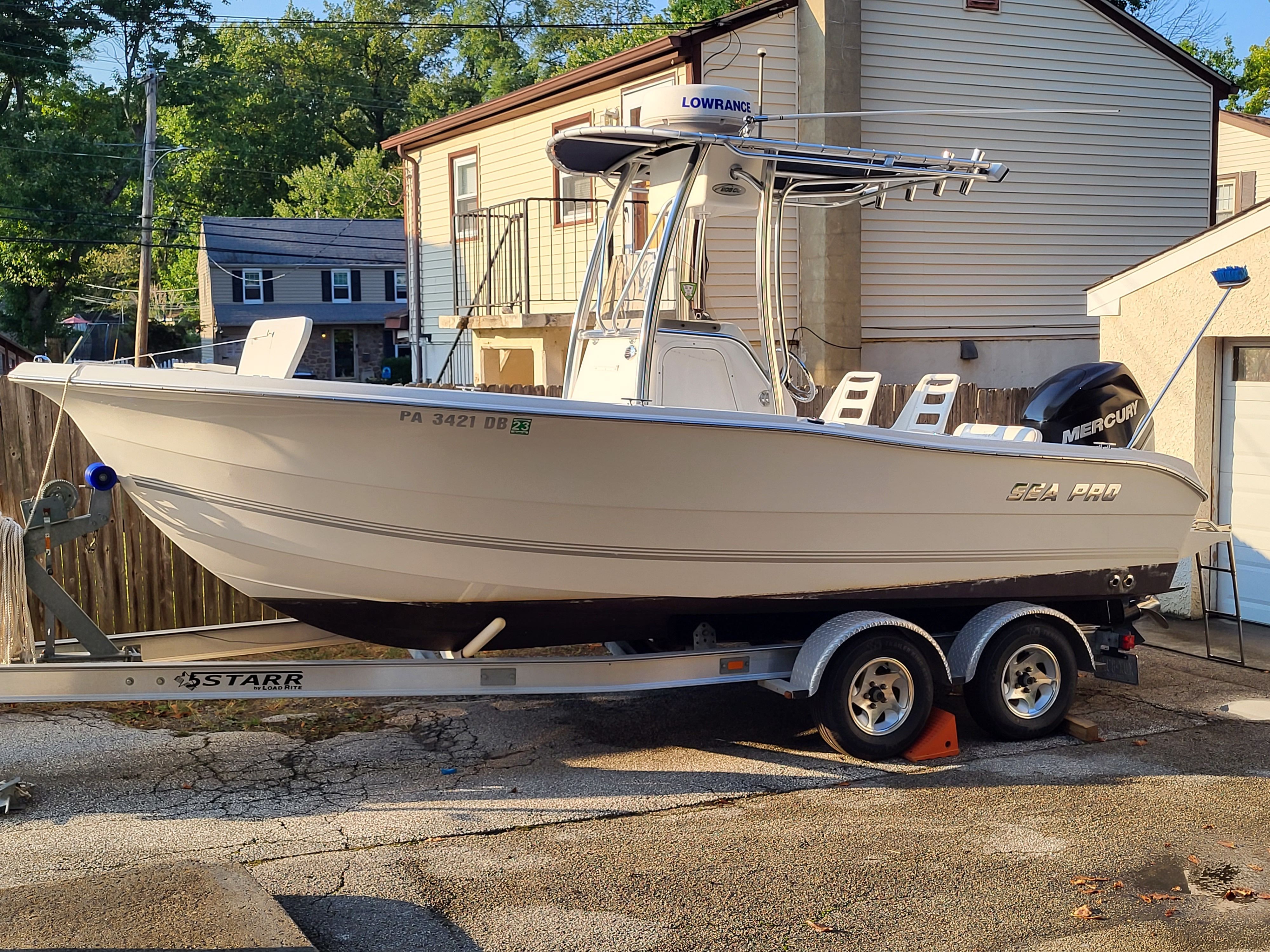 2008 Seapro Center Console - 7