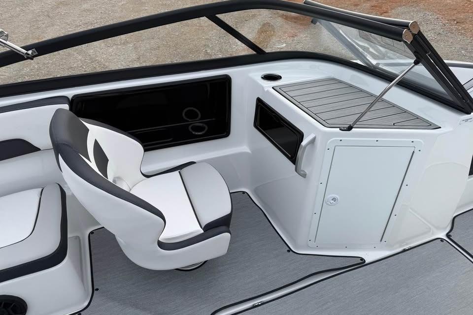 2026 Yamaha Boats SX195 interior with sleek seating and modern dashboard design.