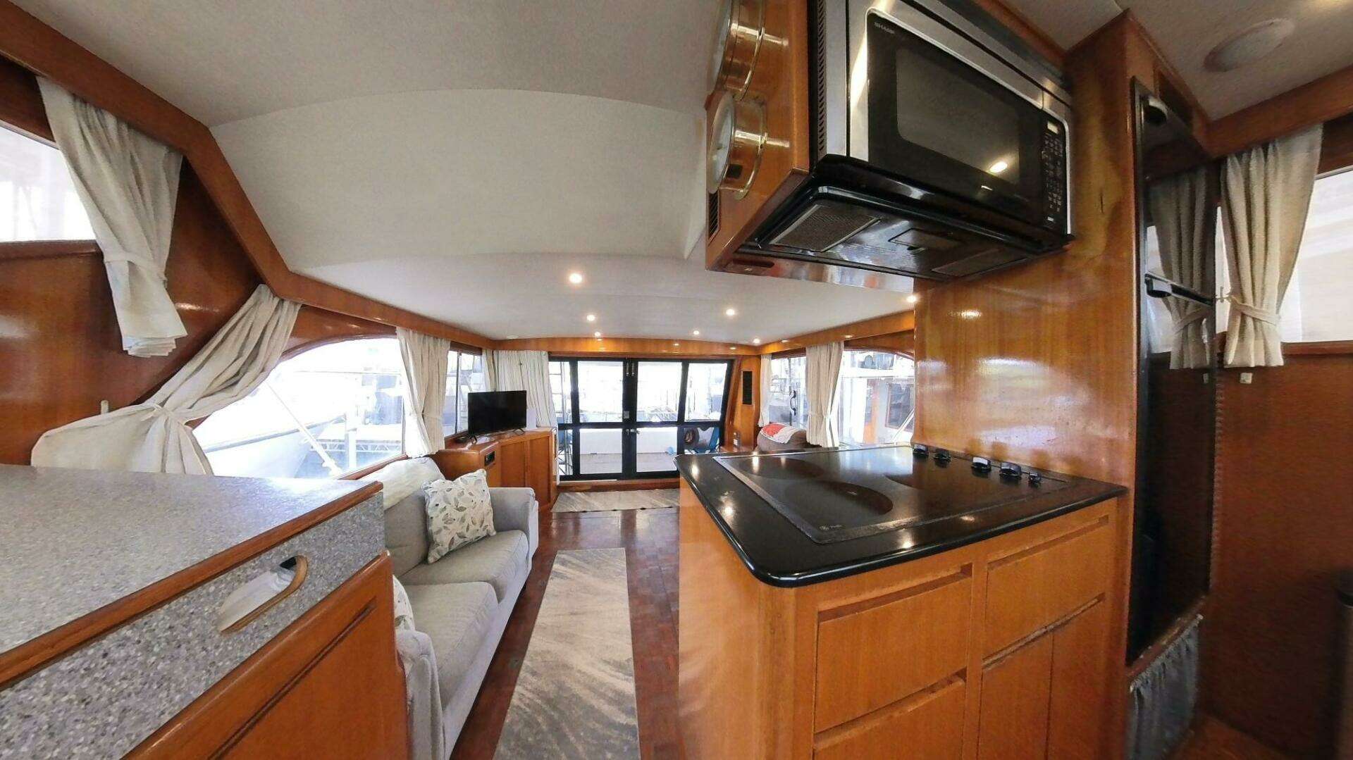 1998 Ocean Alexander 500 Sport Sedan - Image 16