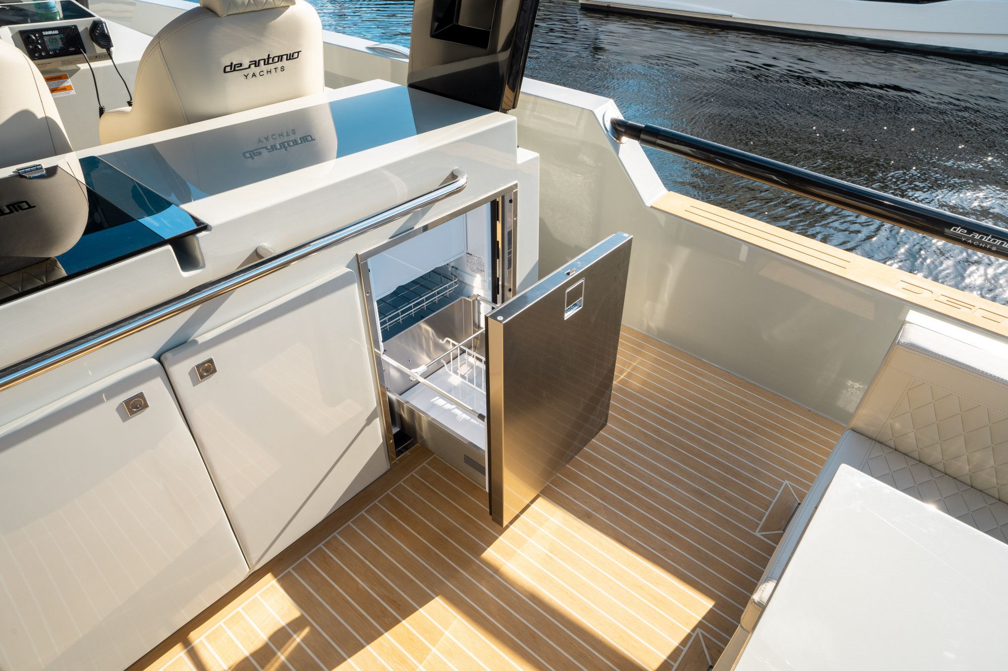 2025 De Antonio Yachts D50 OPEN - 19